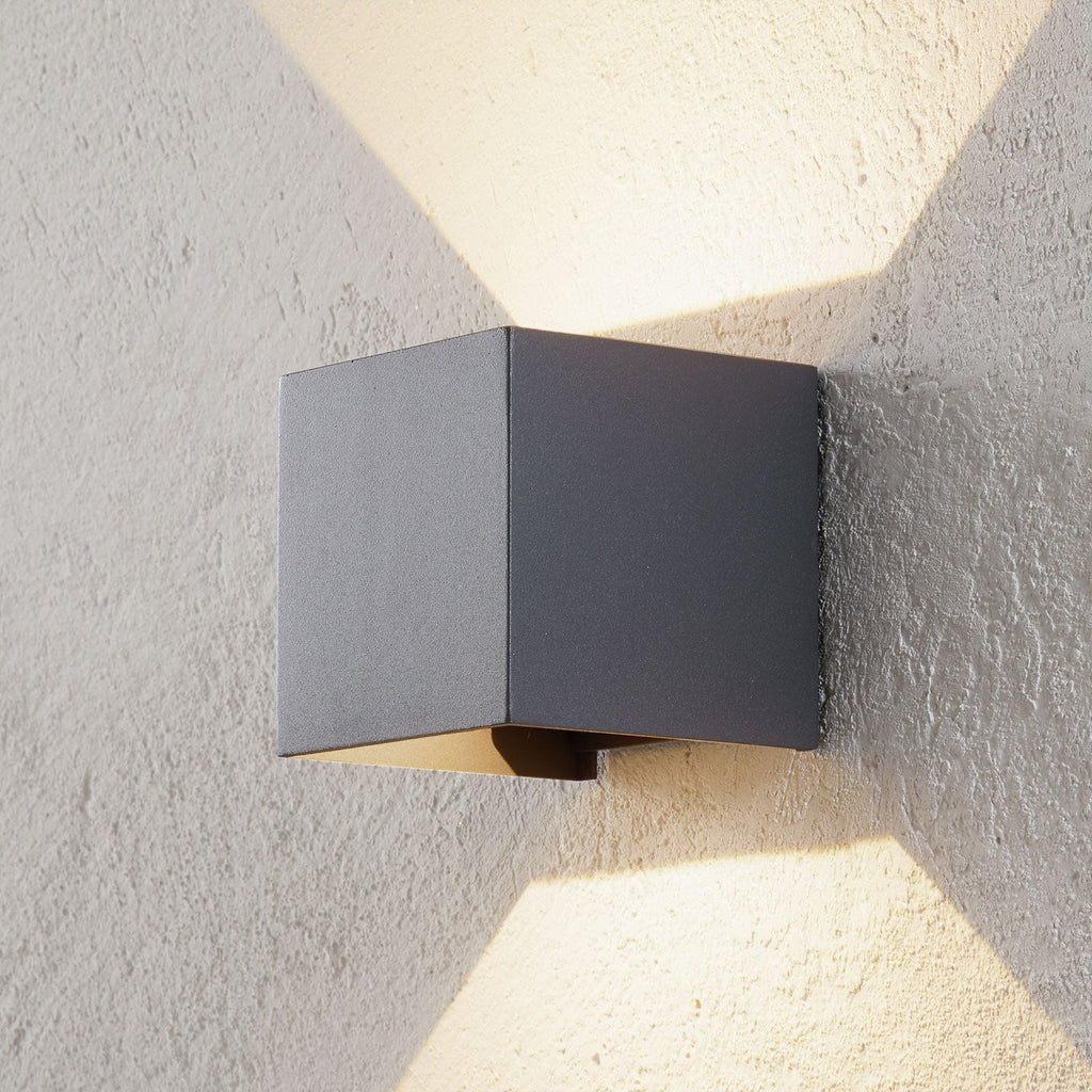 LED utevegglampe Cube opp/ned antrasitt 10 cm IP54 foran