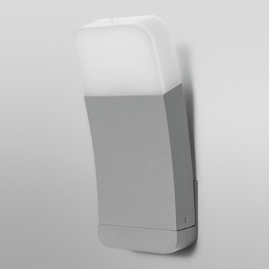 LED utevegglampe Curve WiFi RGBW dimbar sølv IP44 bakside