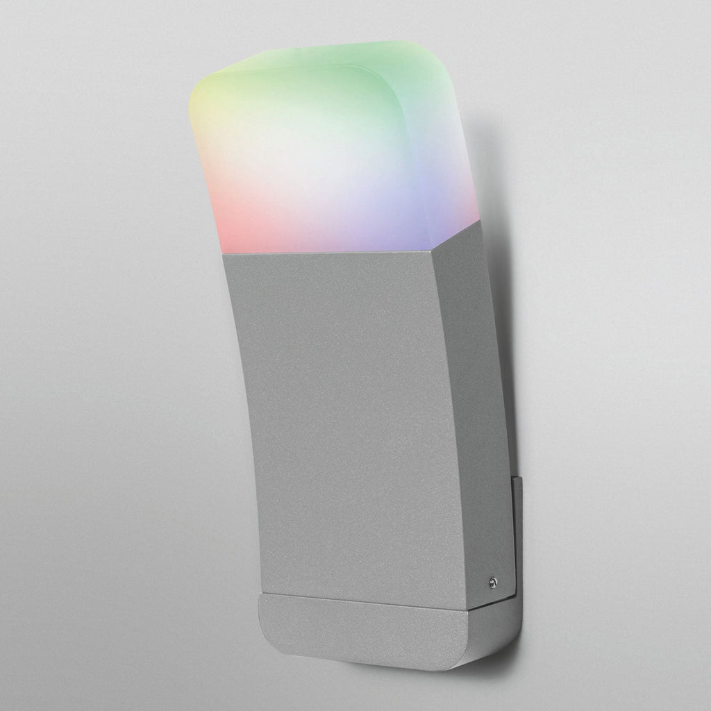 LED utevegglampe Curve WiFi RGBW dimbar sølv IP44 forfra