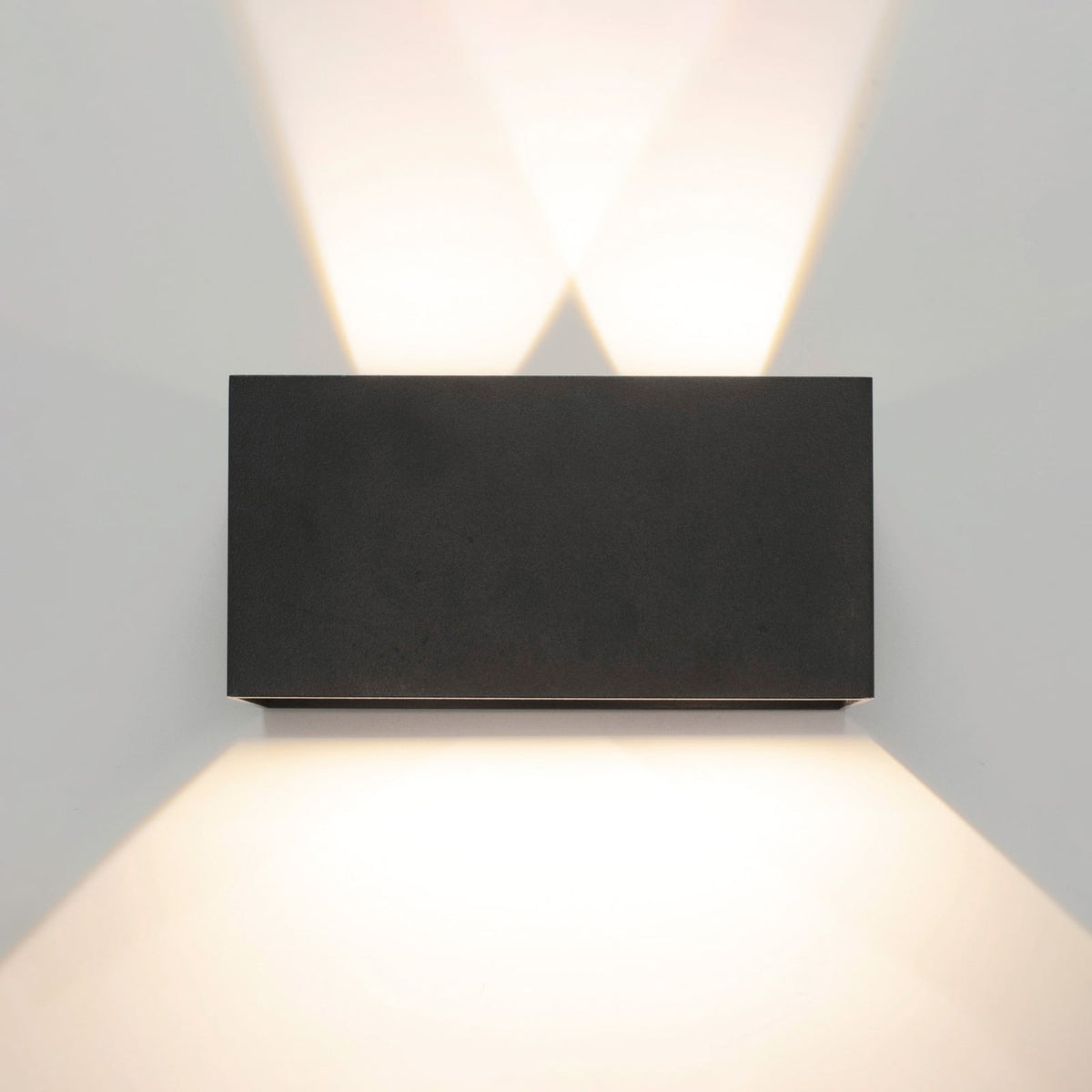 LED utevegglampe Davos double dimbar antrasitt IP54 bakside
