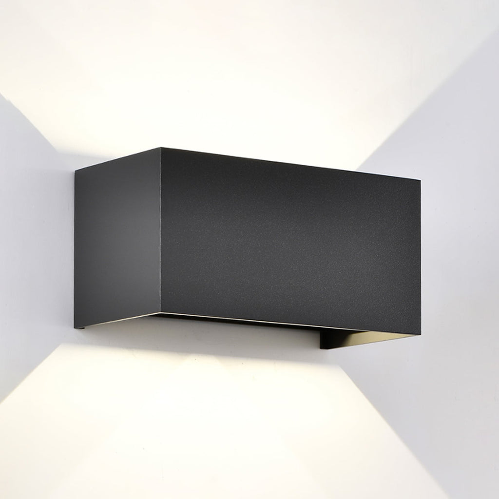 LED utevegglampe Davos double dimbar antrasitt IP54 montert på vegg