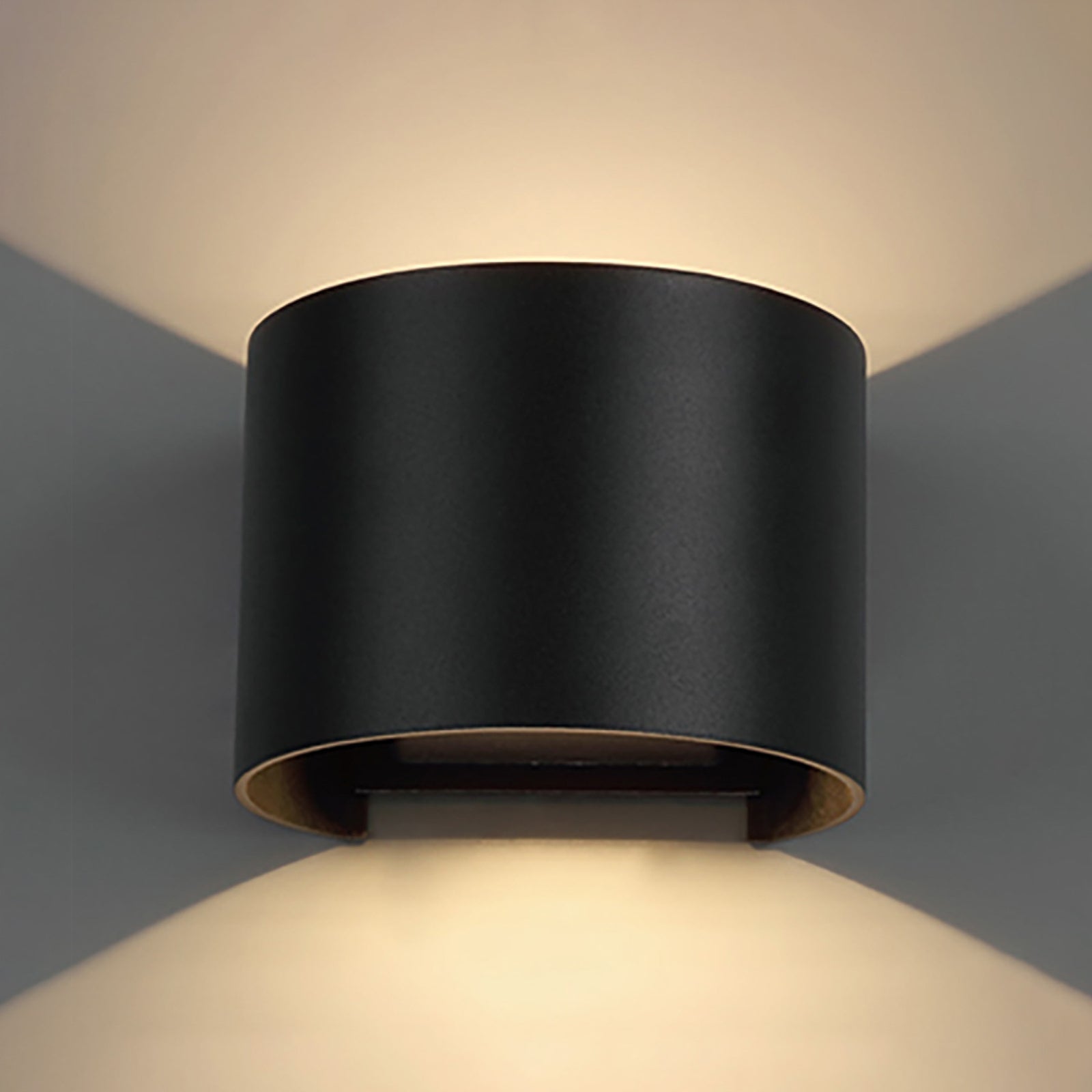LED utevegglampe Davos rund dimbar svart aluminium IP54 montert på vegg