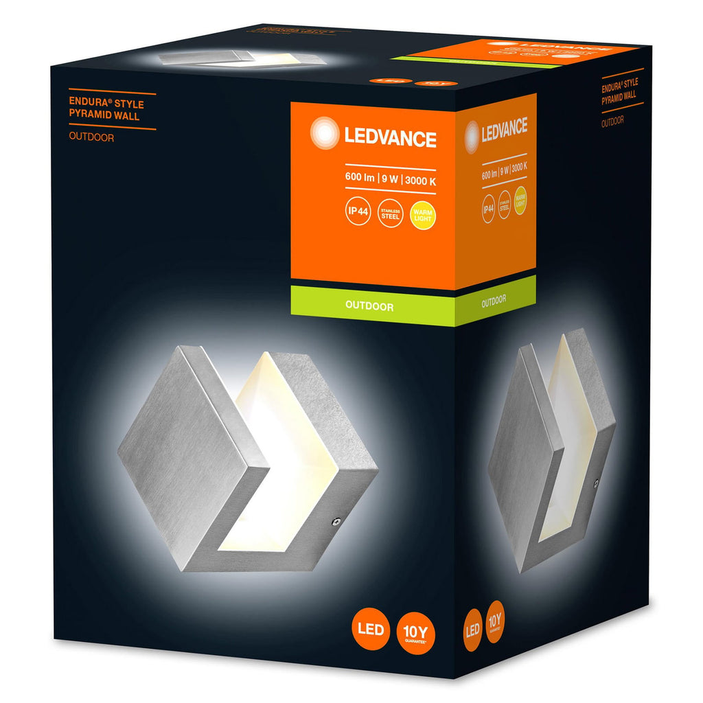 Nærbilde av LED utevegglampe Endura Style Pyramid 9W IP44