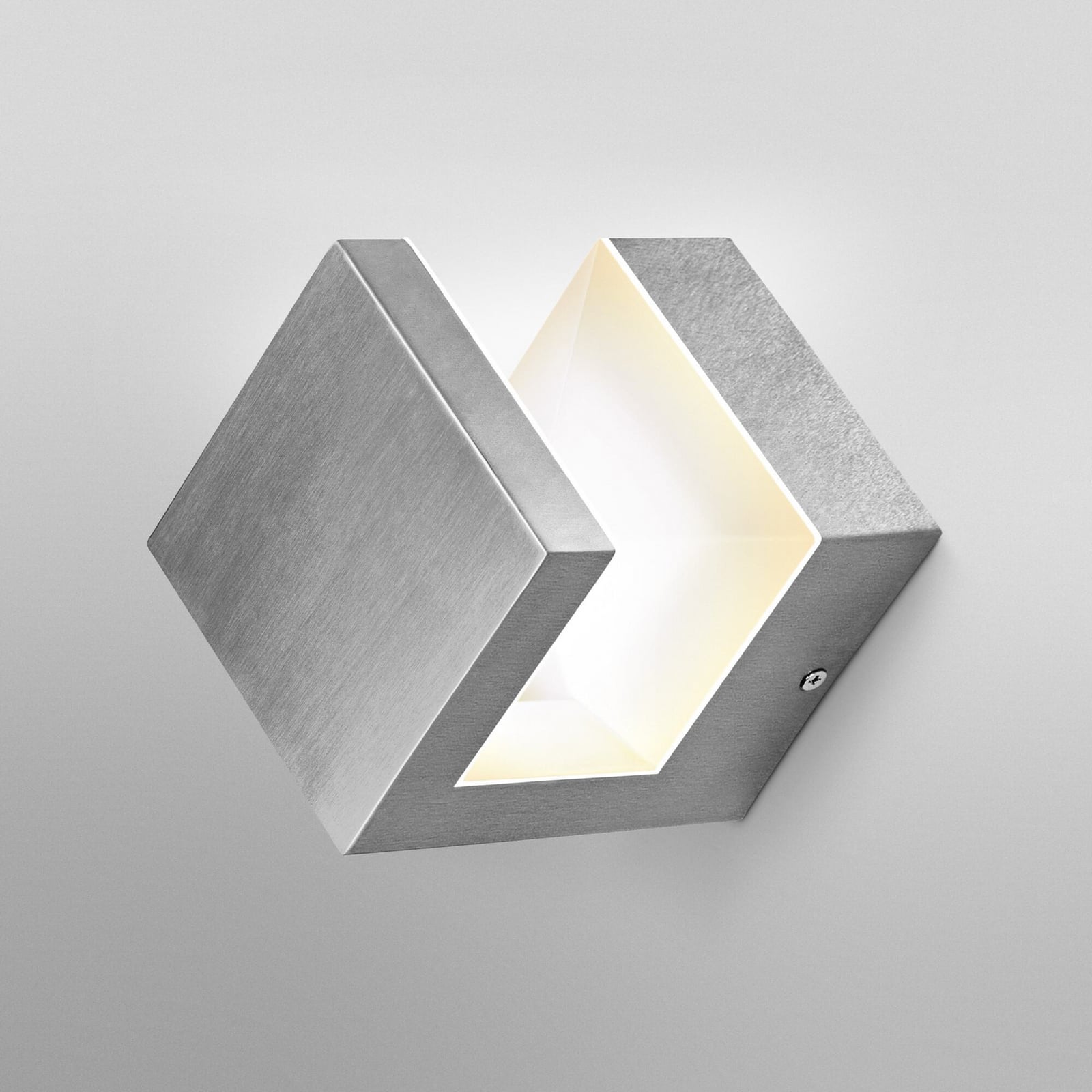 Detalj av LED utevegglampe ENDURA STYLE PYRAMID rustfritt stål