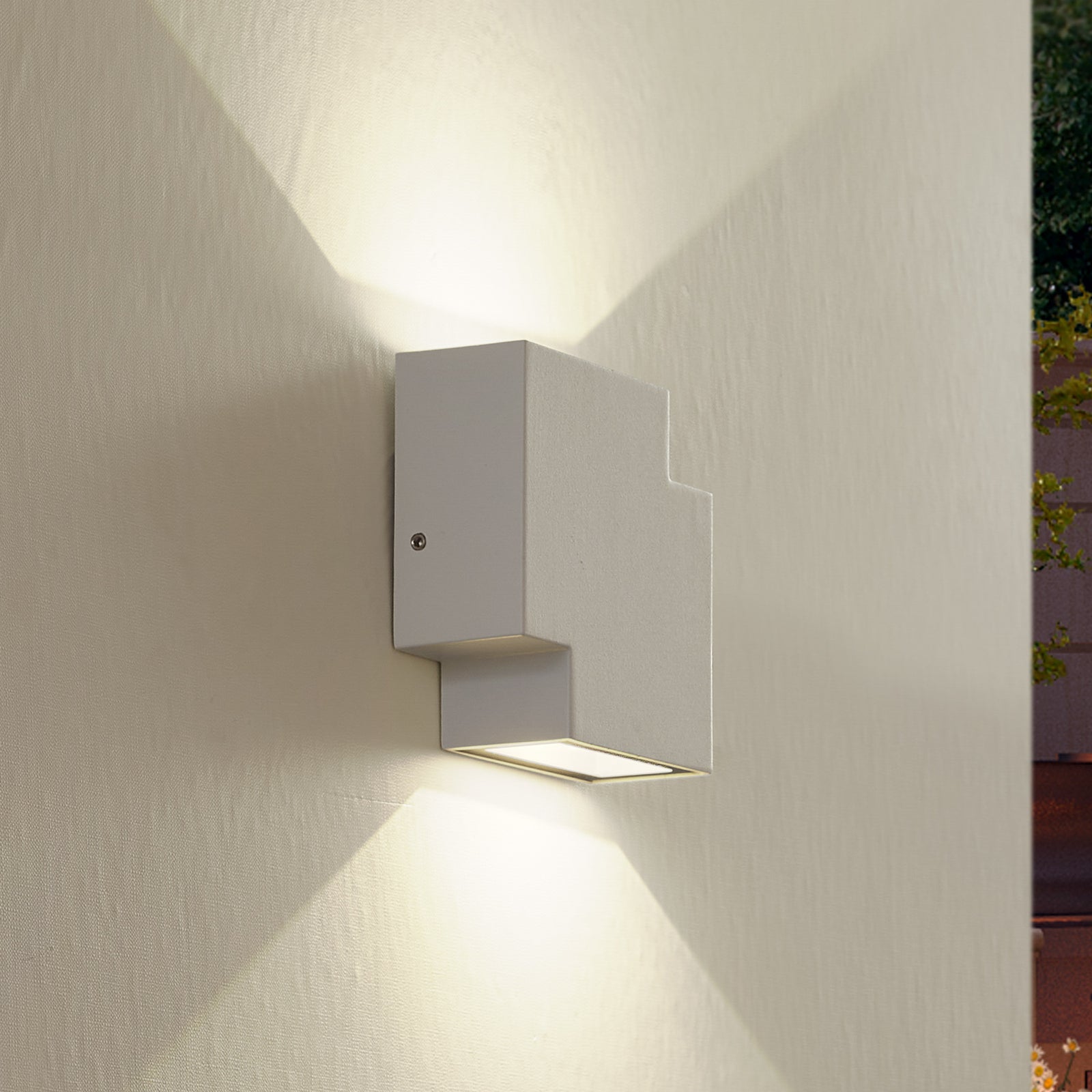 LED utevegglampe Fendir aluminium hvit 10,5 cm forside