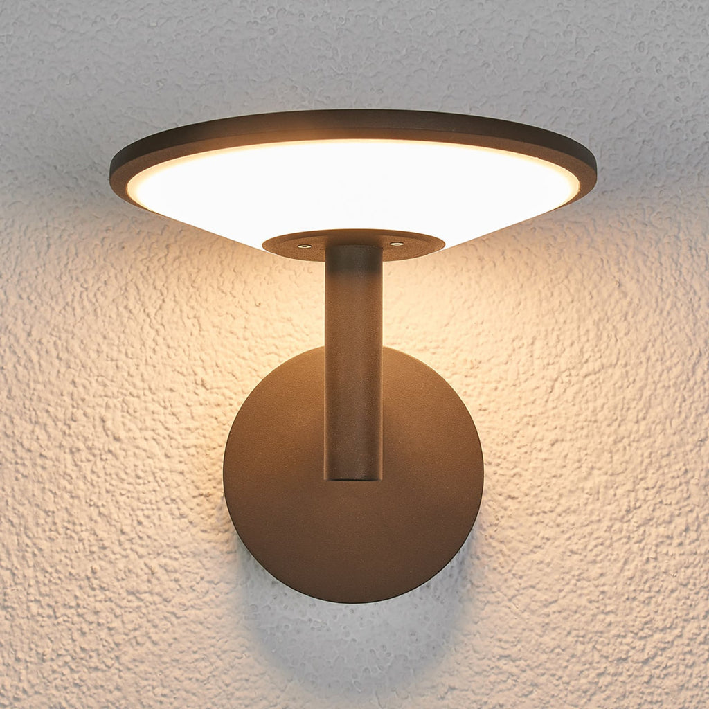 LED utevegglampe Fenia antrasitt aluminium montert på vegg