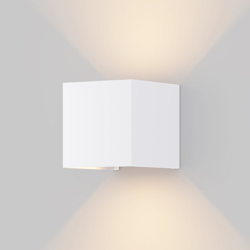 LED utevegglampe Fulton hvit 10x10 cm 6W IP54 forfra