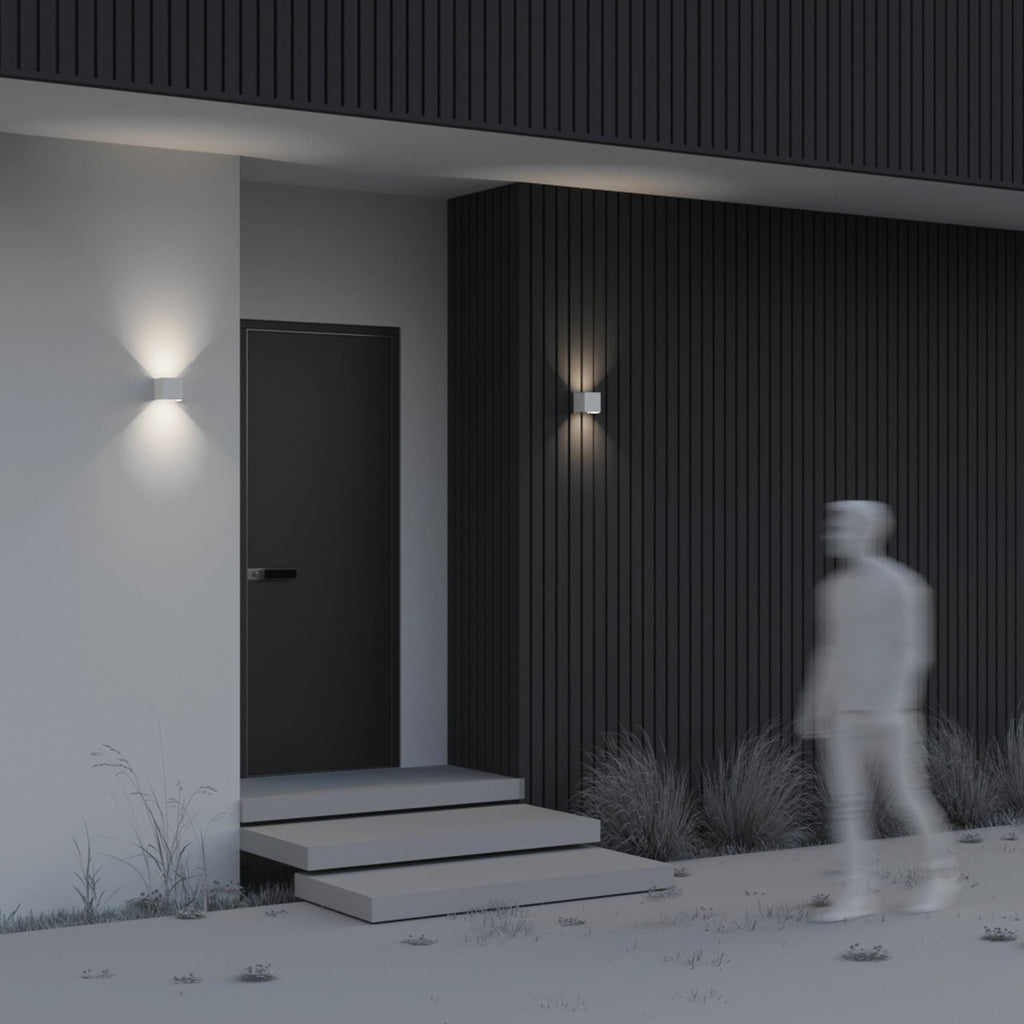 Sideprofil av LED utevegglampe Fulton hvit 10x10 cm 6W IP54