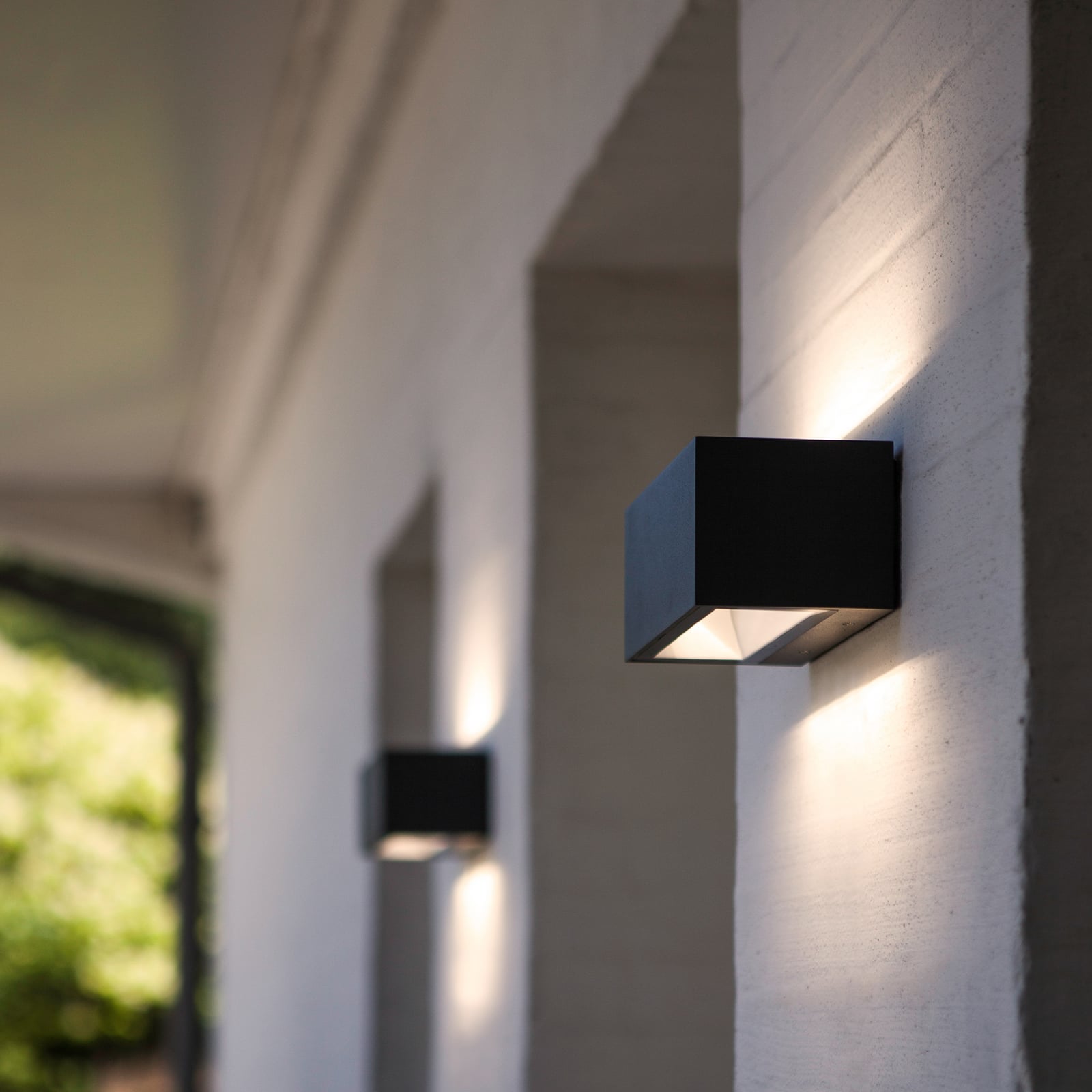 LED utevegglampe Gemini antrasitt 22 cm bakside