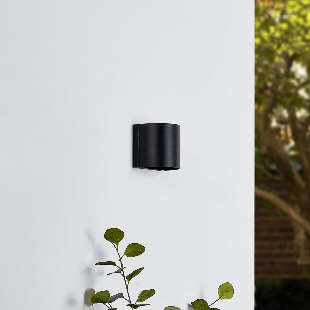 LED utevegglampe Gladis opp/ned svart 12 cm IP44 nærbilde av glass