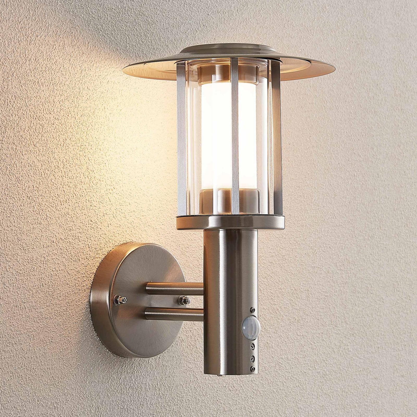 LED utevegglampe Gregory rustfritt stål med sensor IP44 forside