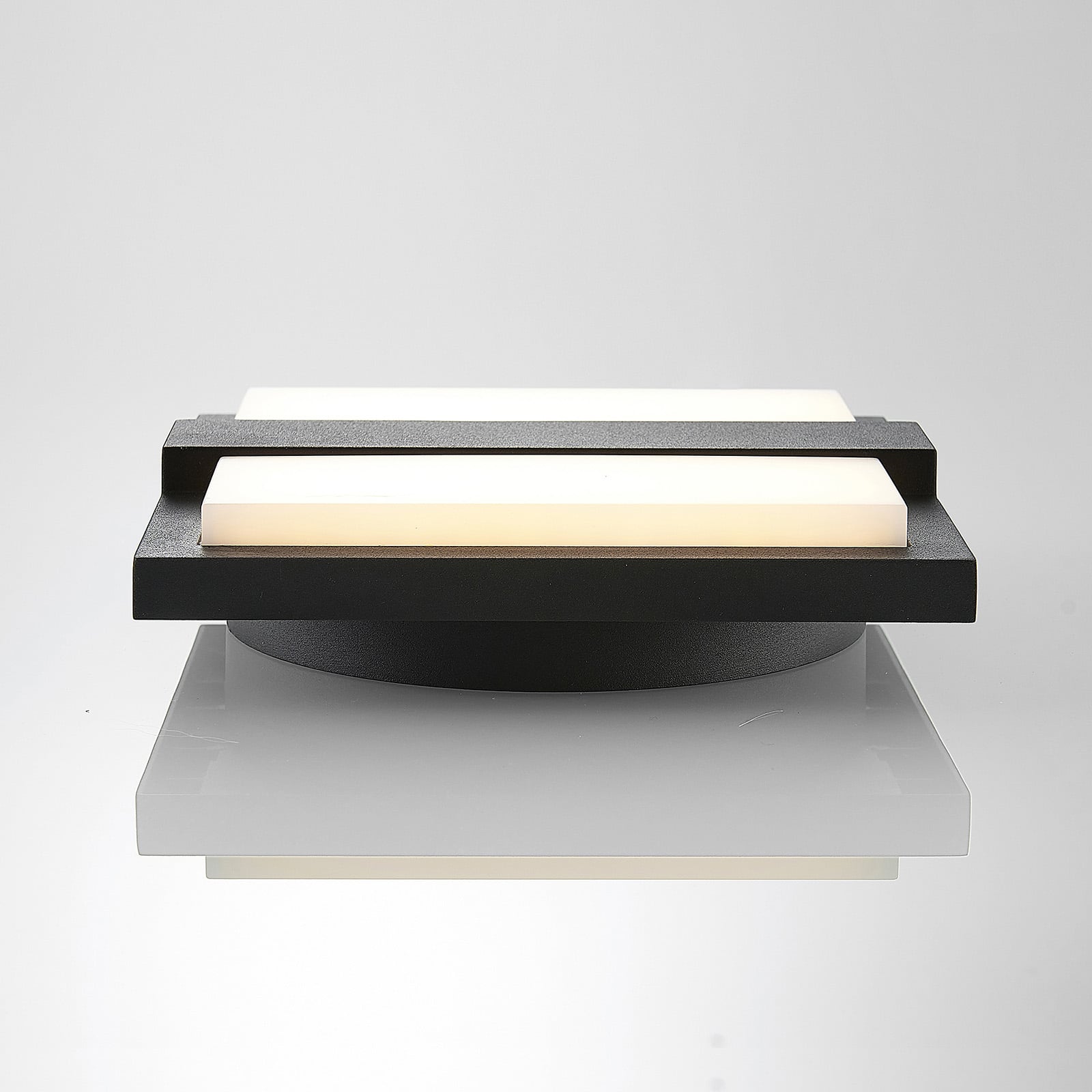 LED utevegglampe Gylfi antrasitt aluminium lysdetalj