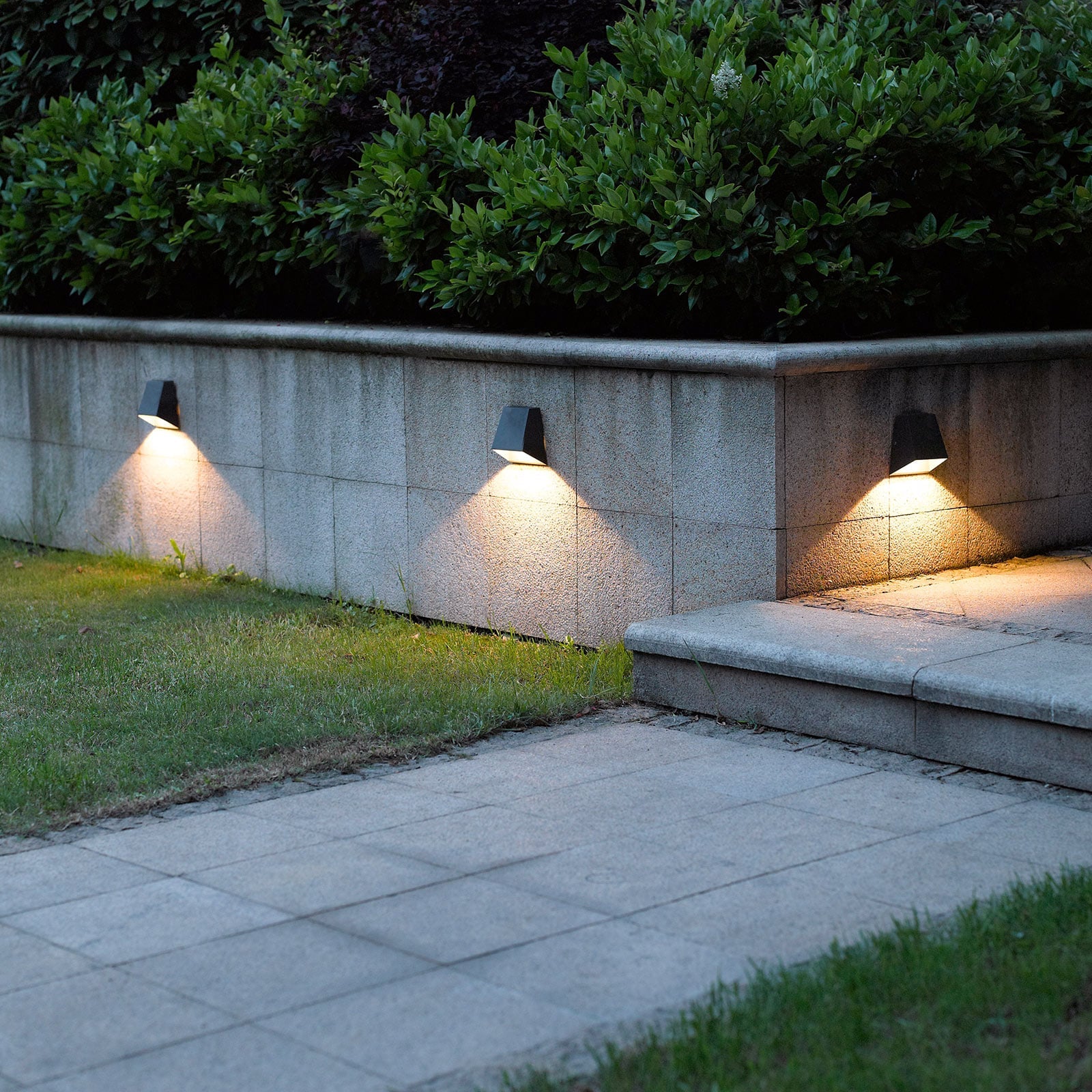 LED utevegglampe Hanno antrasitt aluminium IP54 lysbilde