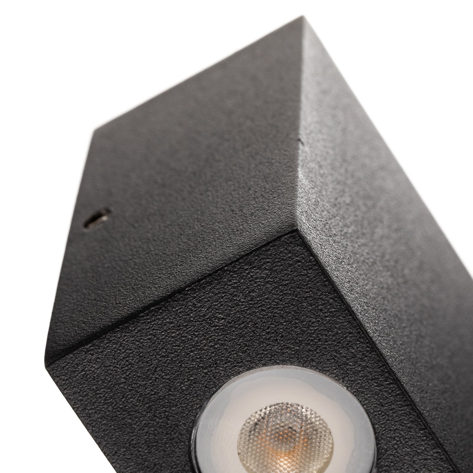 LED utevegglampe Henor firkantet grafitt vinklet utsikt