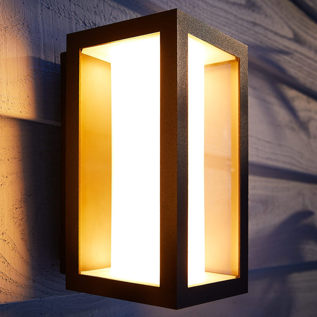 LED utevegglampe Impress RGBW svart IP44 16W Philips Hue bakside