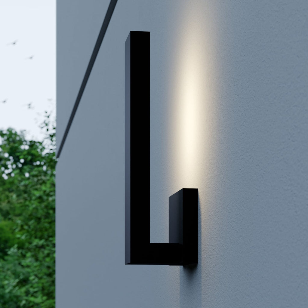 LED utevegglampe Isadore svart indirekte lys i mørket