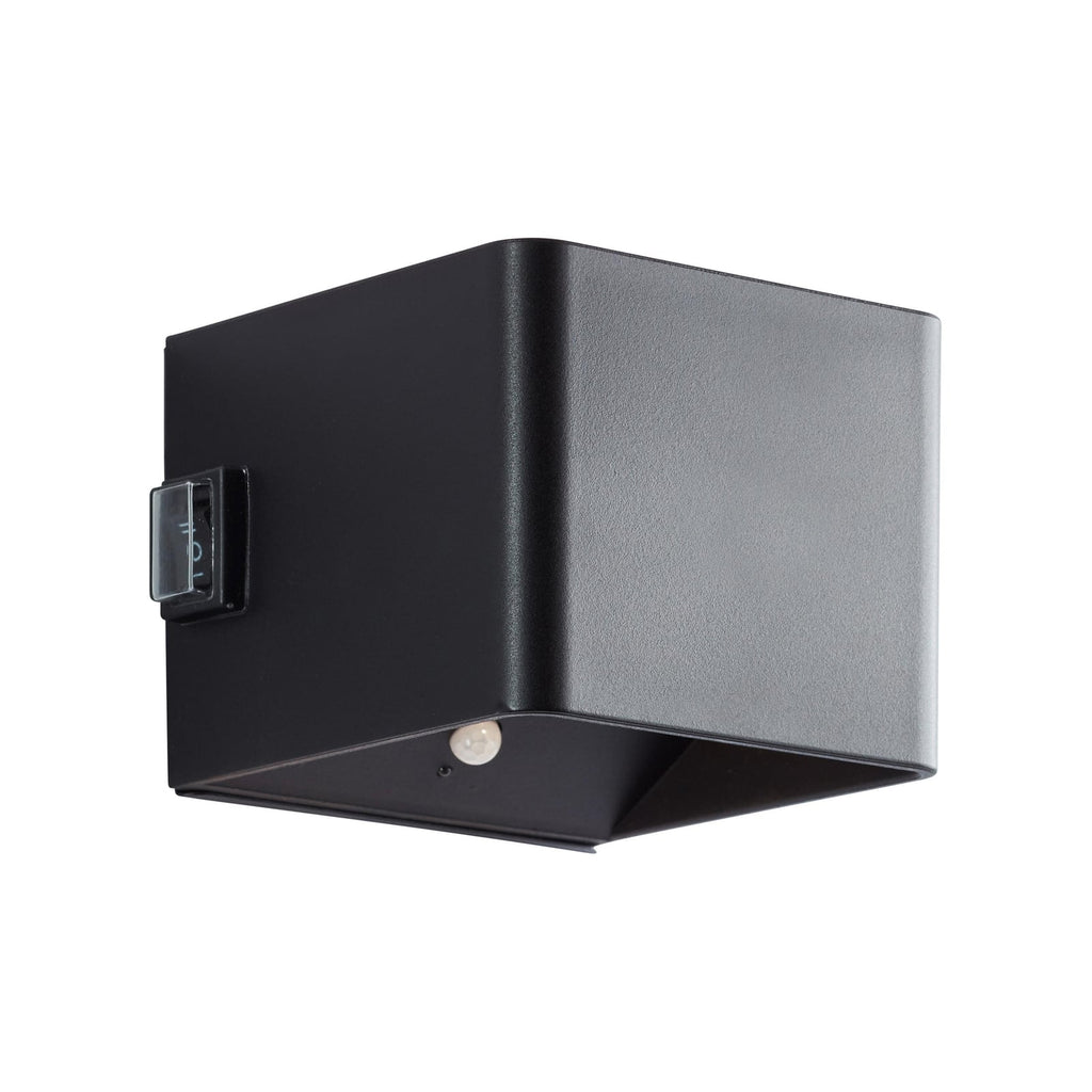 LED utevegglampe Iseo oppladbar med bevegelsessensor svart IP44 USB-ladekabel
