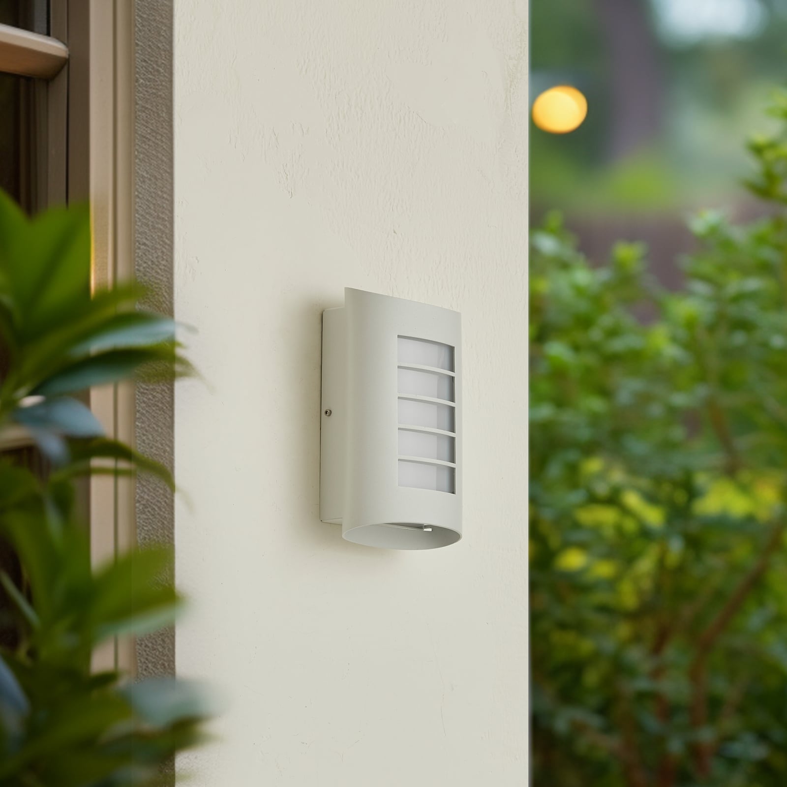 LED utevegglampe Ismael hvit aluminium detalj