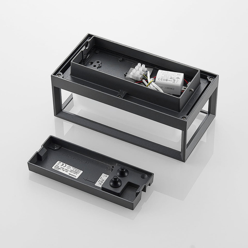 LED utevegglampe Ismera antrasitt opalglass IP65 installasjon