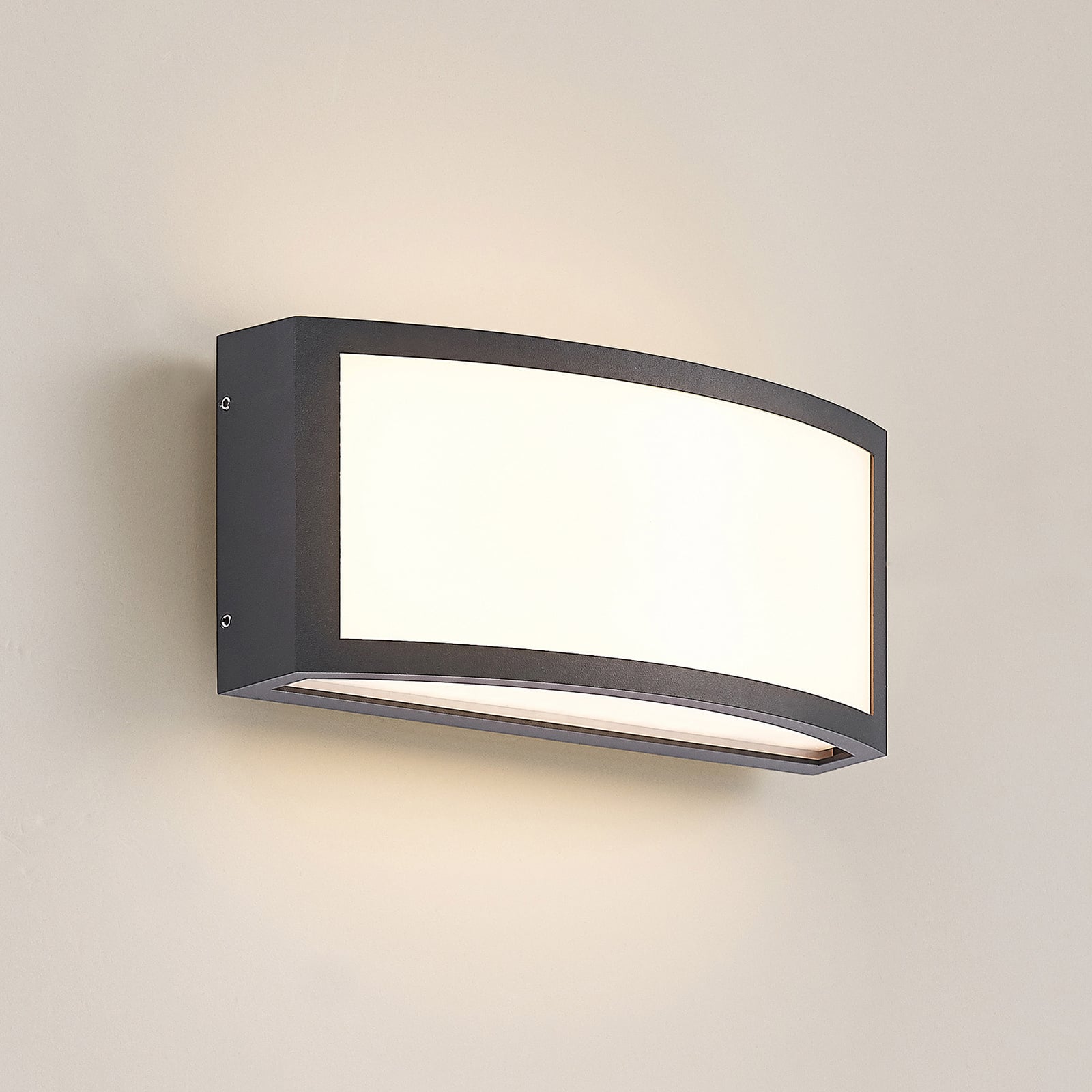 Nærbilde av LED utevegglampe Jakari kantet mørkegrå