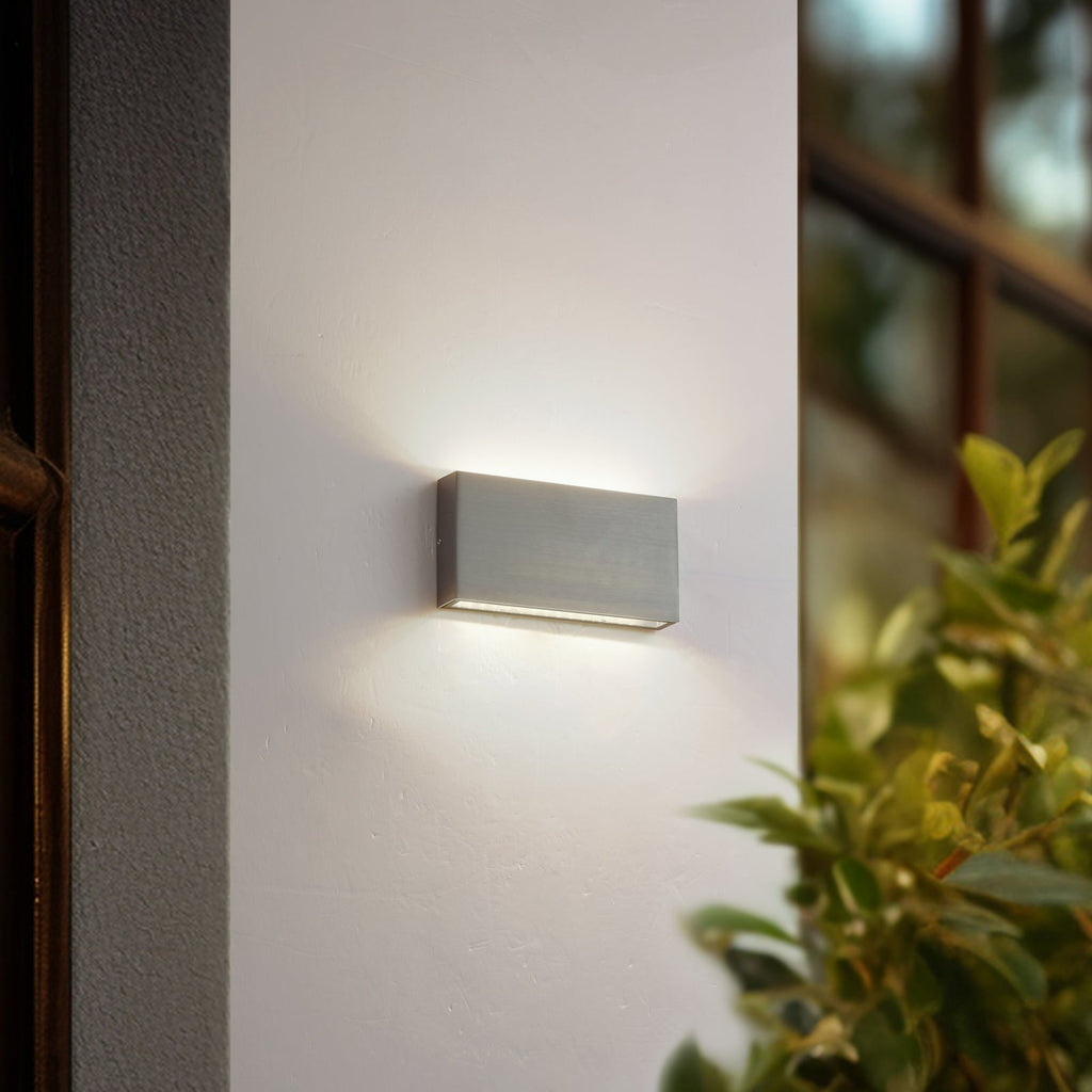 LED utevegglampe Jarte sølv aluminium bakside