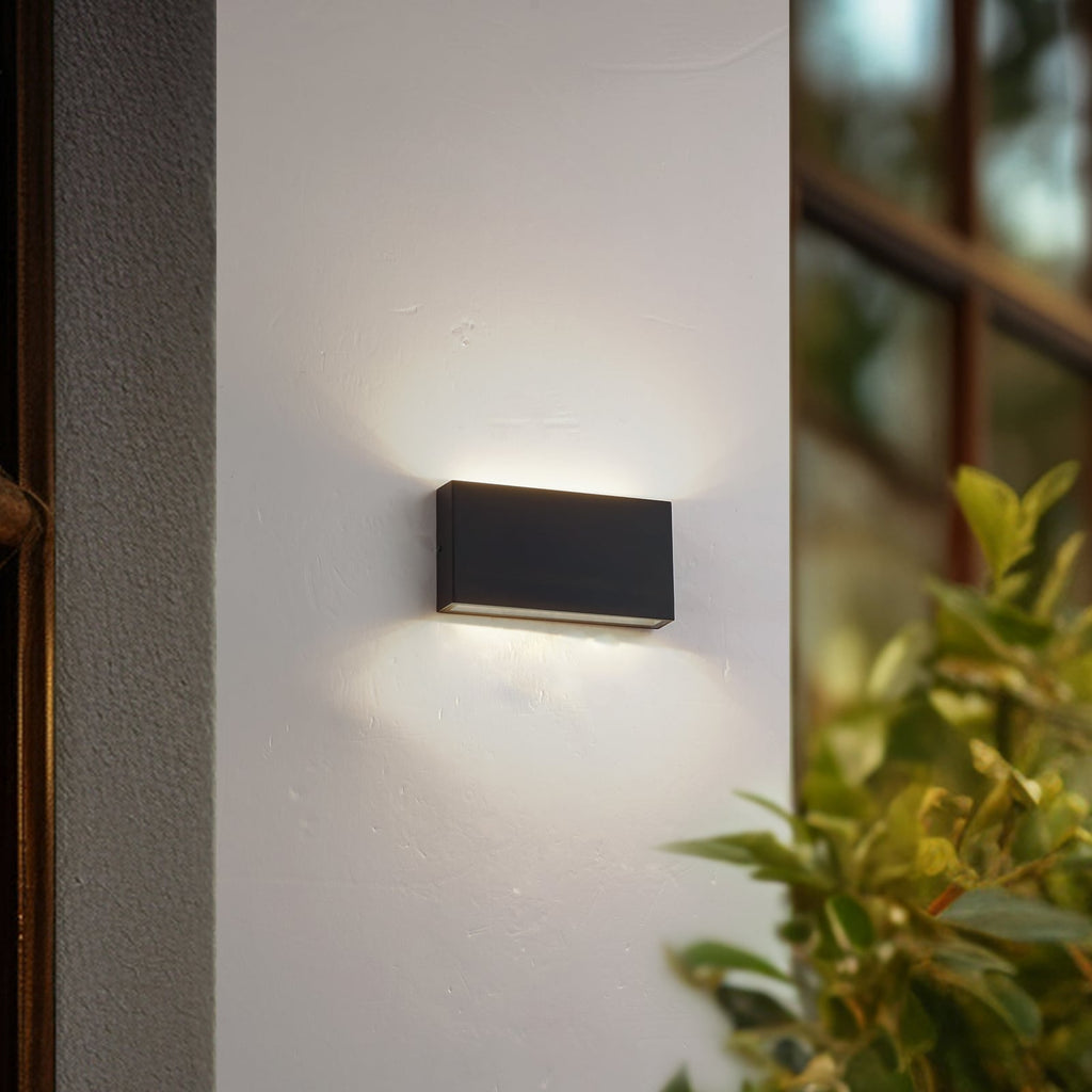 LED utevegglampe Jarte svart aluminium bakside