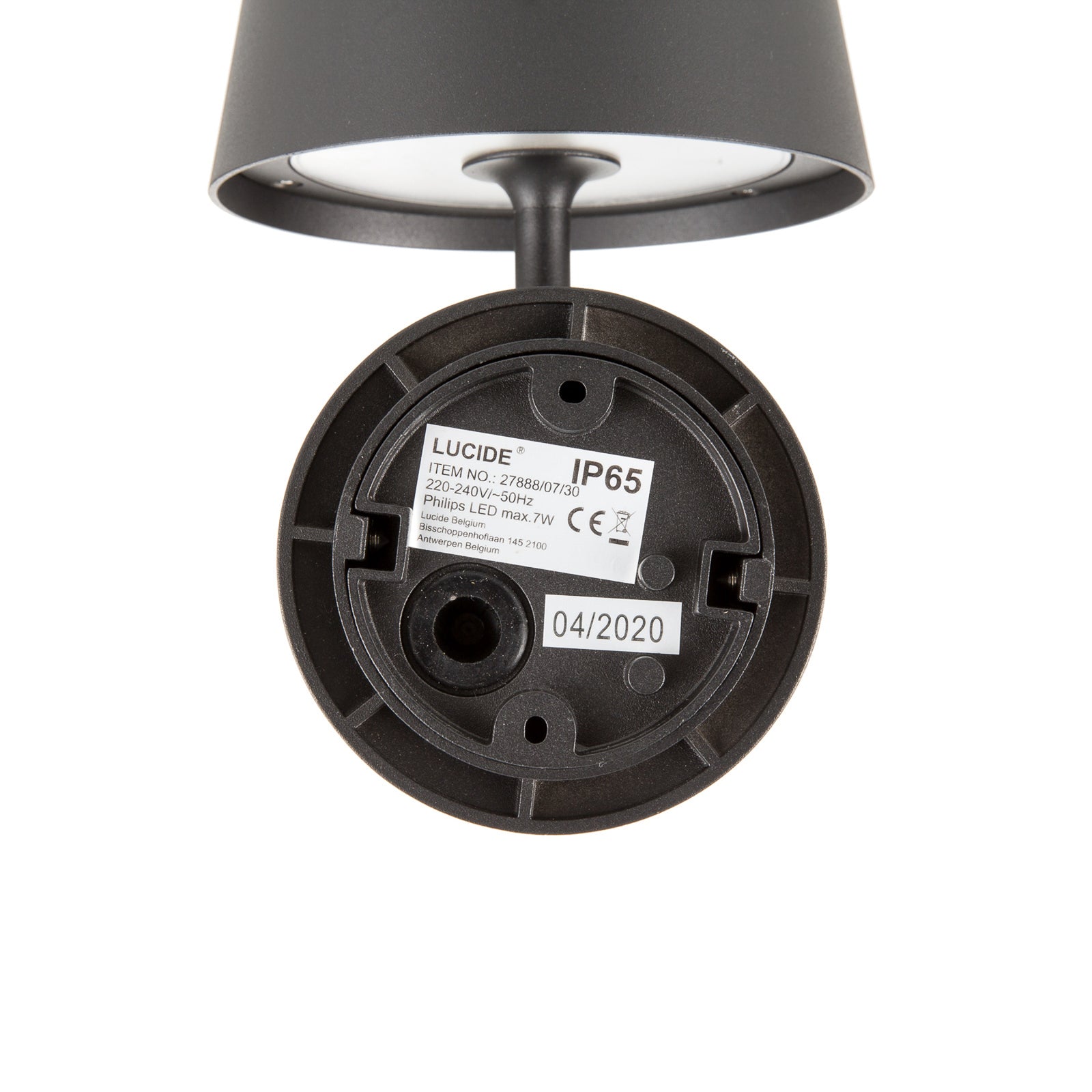 Nærbilde av LED utevegglampe Justin svart aluminium