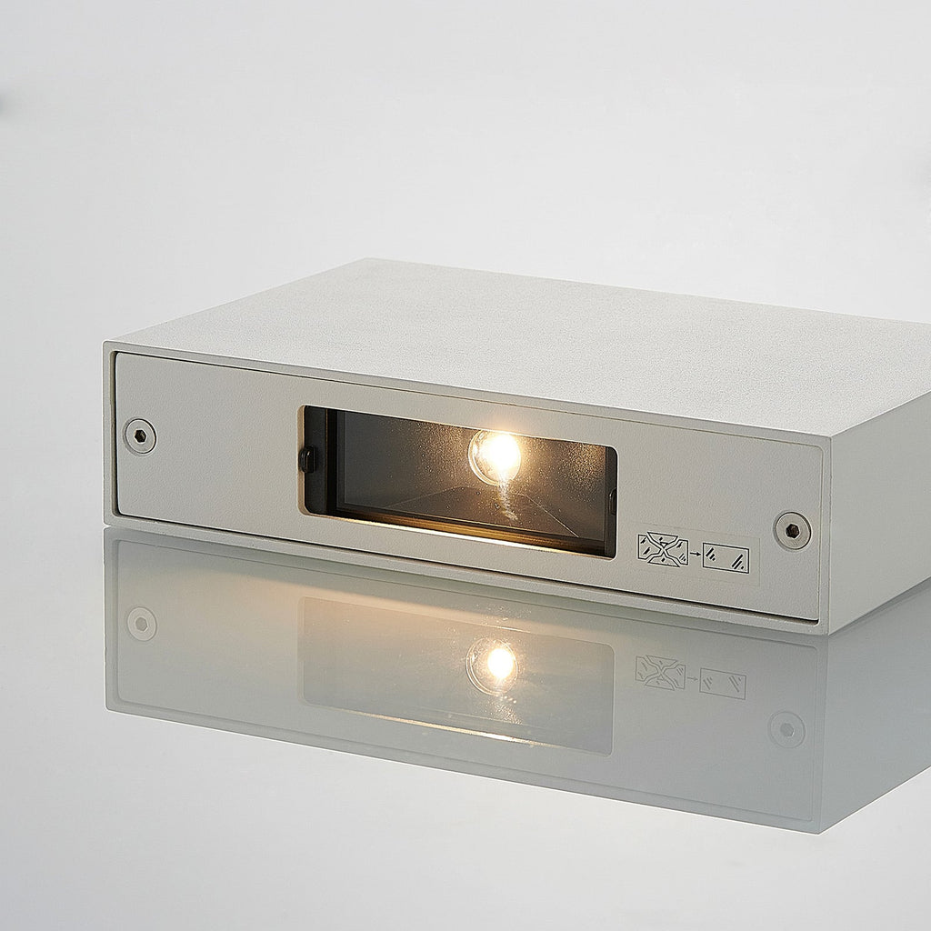 LED utevegglampe Katla hvit opp og ned justerbar IP54 lys nedover