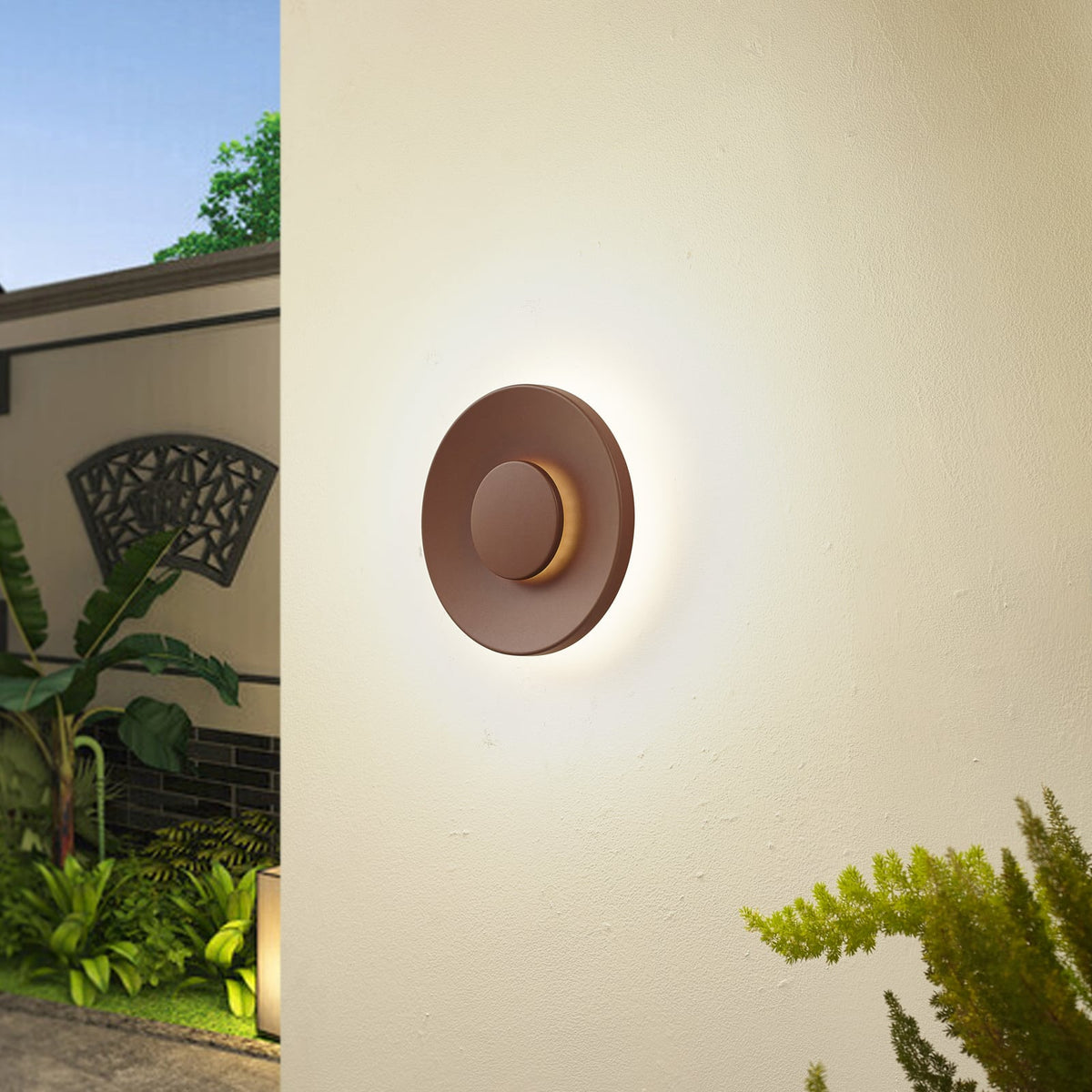 LED utevegglampe Kayana rustfarget aluminium bakside