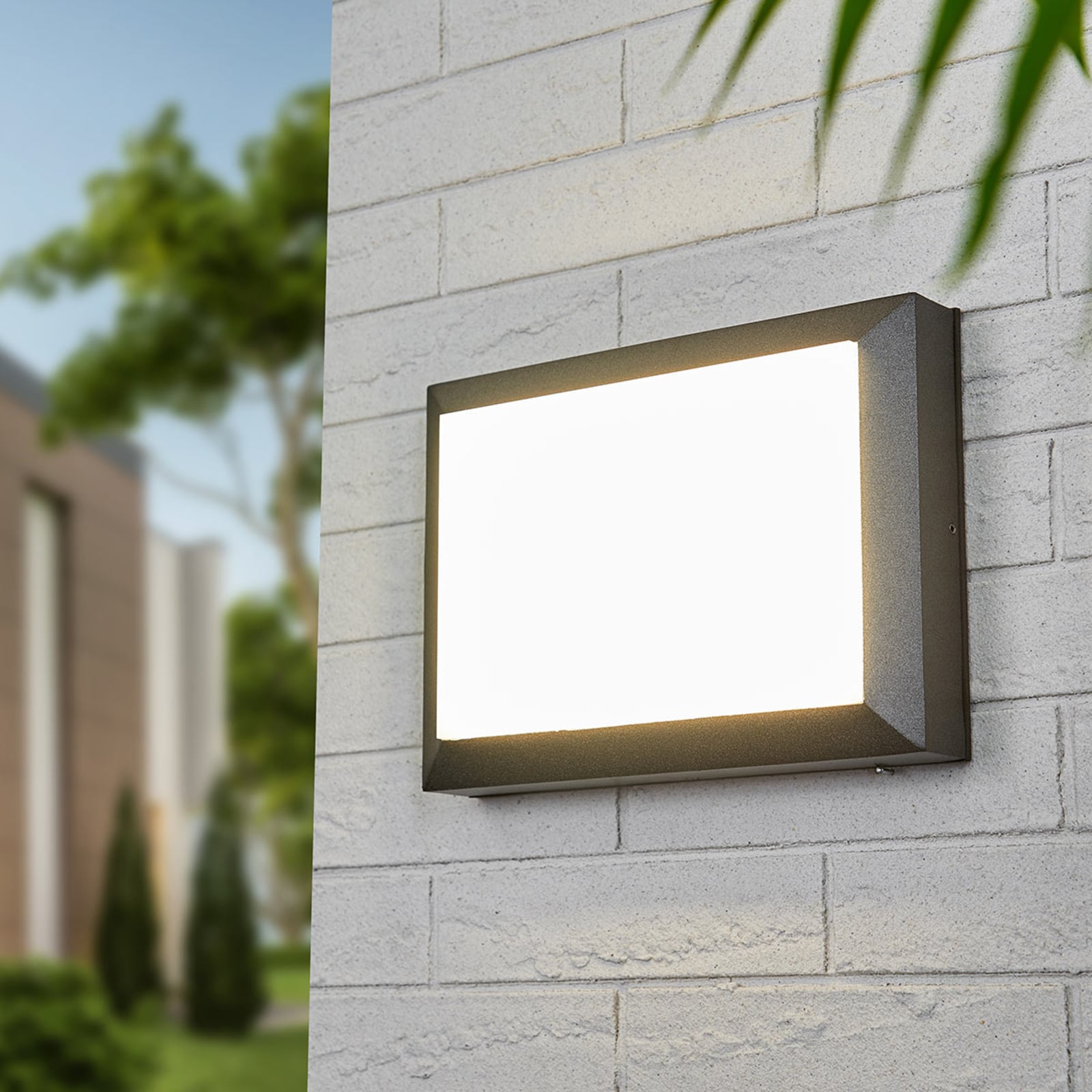 LED utevegglampe Kiran aluminium antrasitt forside