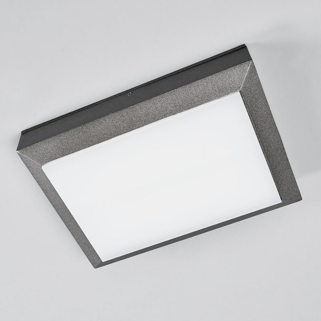 LED utevegglampe Kiran aluminium antrasitt på vegg