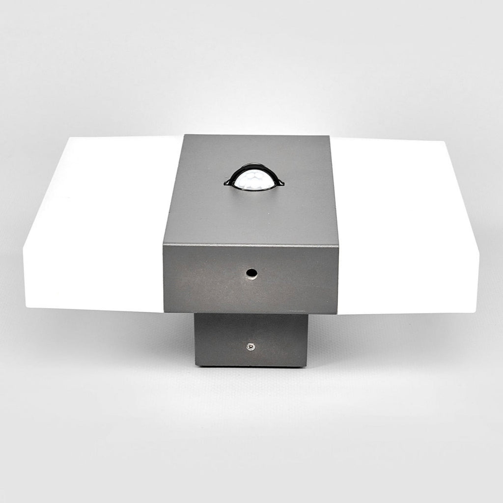 LED utevegglampe Kumi med bevegelsessensor grafitt justering av sensor