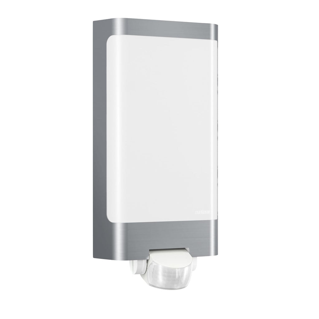 LED utevegglampe L 240 S bakside med monteringsdetaljer