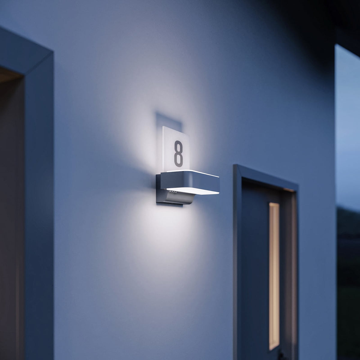 LED utevegglampe L 820 SC med bevegelsessensor sølv IP44 forfra
