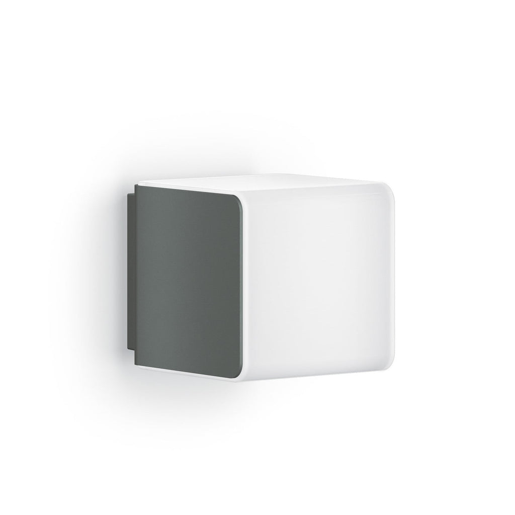 LED utevegglampe L 830 C dimbar antrasitt installasjon