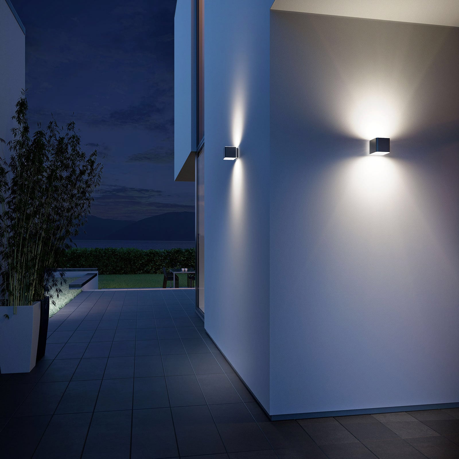 LED utevegglampe L 840 SC montert på vegg utendørs