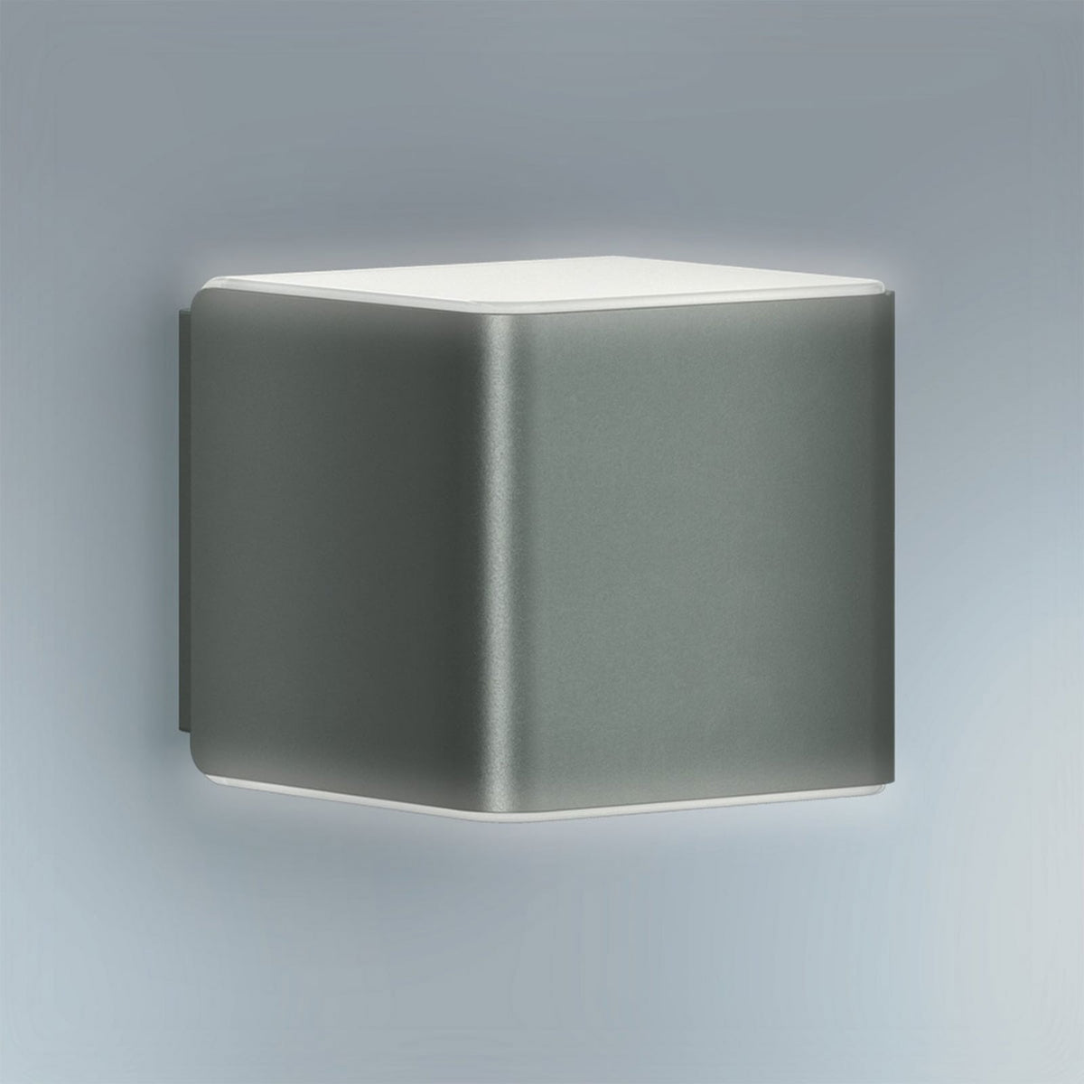 LED utevegglampe L 840 SC med bevegelsessensor fra STEINEL forfra