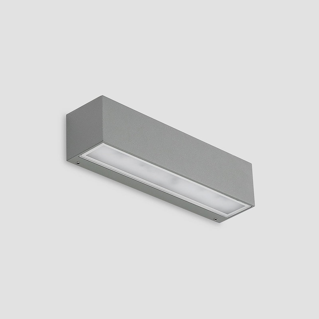 LED utevegglampe Lengo opp/ned sølv 25 cm IP65 18W montert på vegg