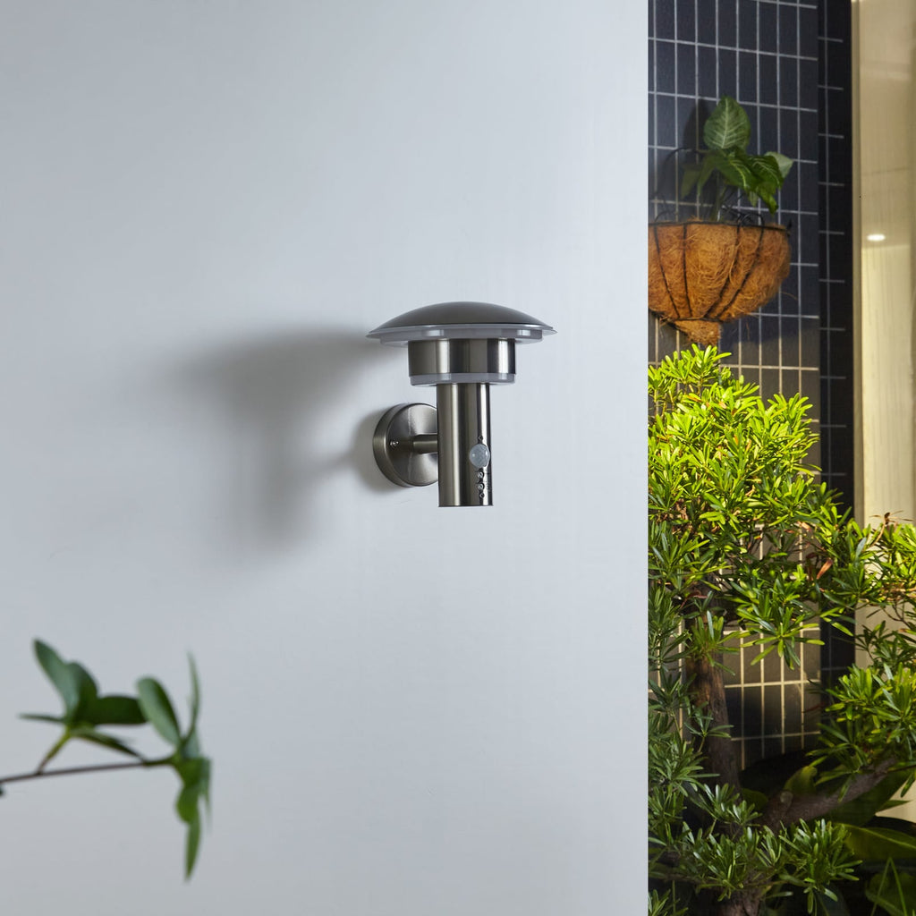 LED utevegglampe Lillie bakside med bevegelsessensor
