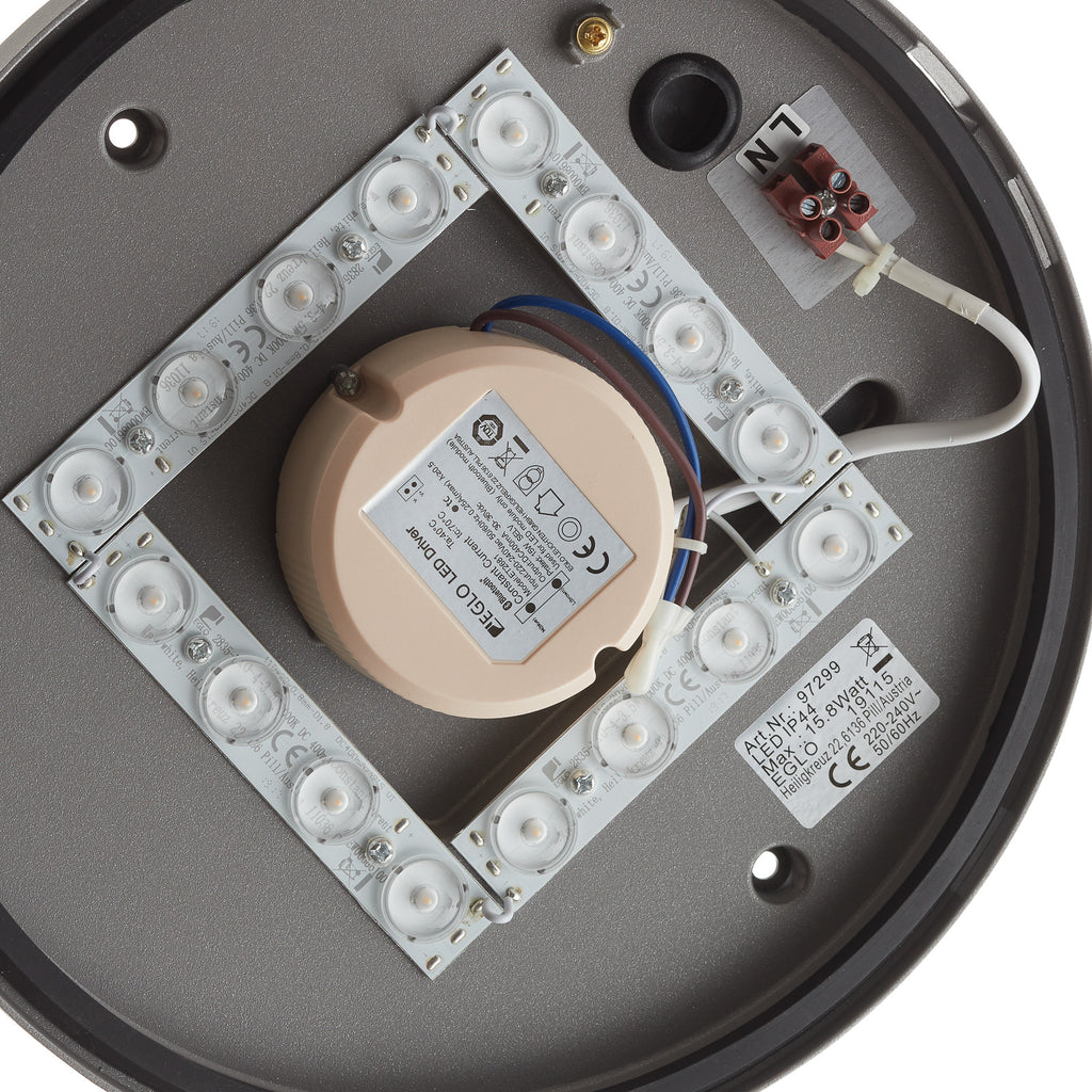LED utevegglampe Locana-C Bluetooth dimbar lys på