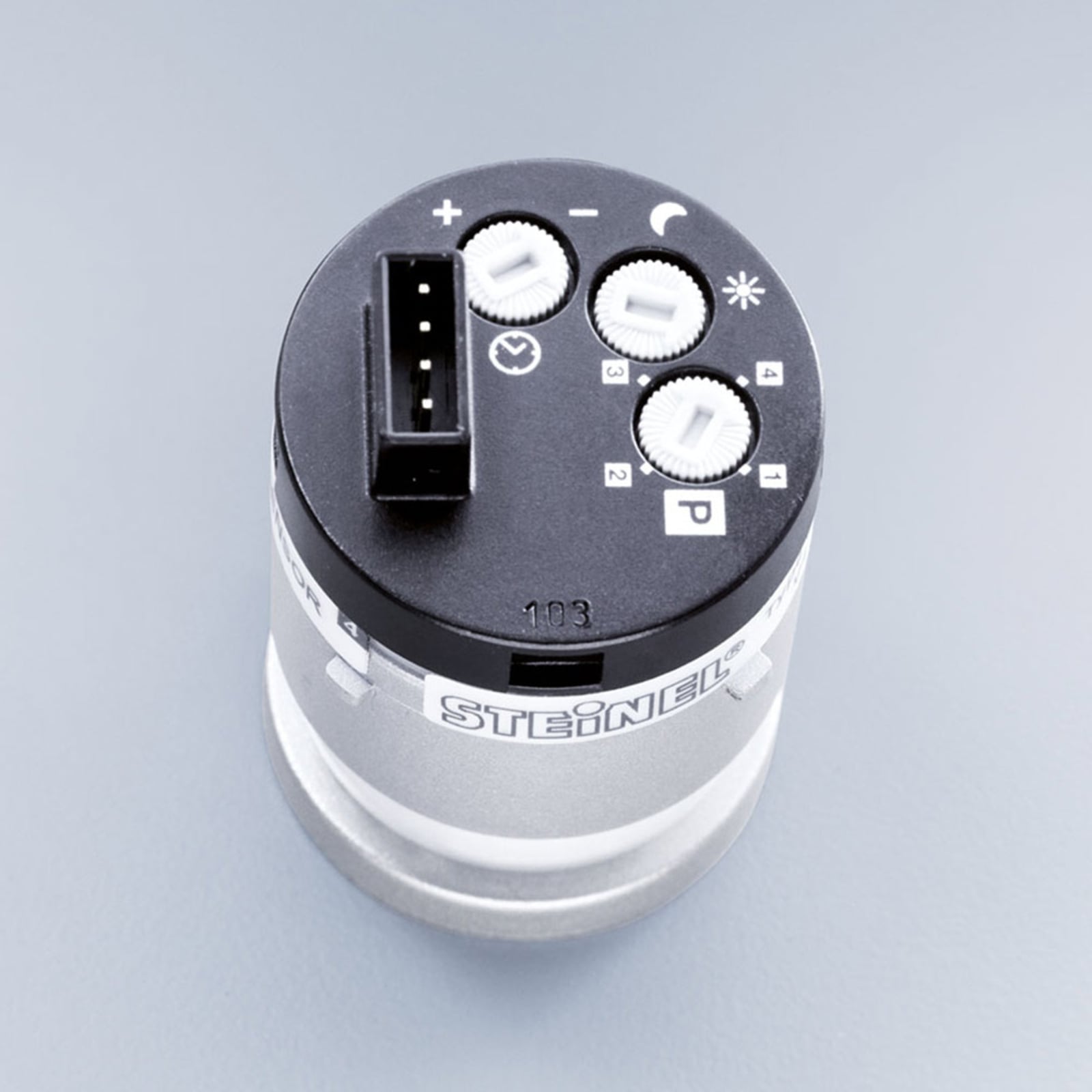 LED utevegglampe med bevegelsessensor og husnummer IP44 - STEINEL med husnummerbue