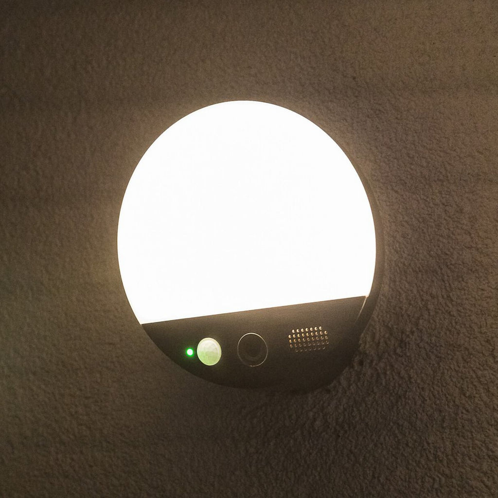 LED utevegglampe med kamera og bevegelsessensor grå IP44 - OSRAM SMART+ forfra