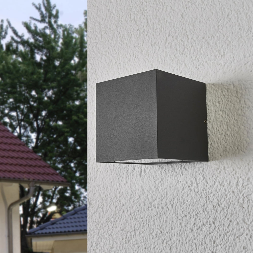 LED utevegglampe Merjem opp og ned 10 cm IP54 detalj av materiale