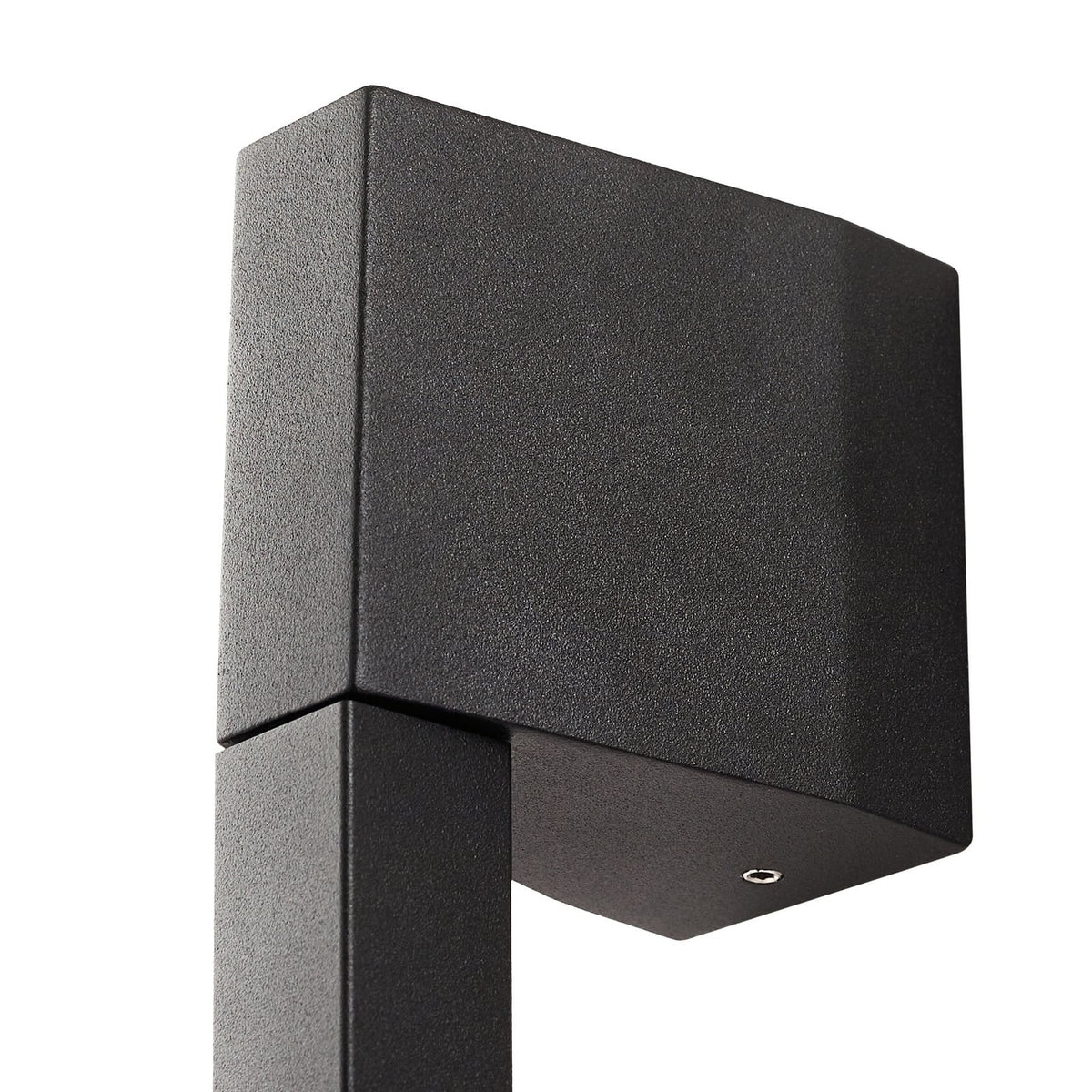 LED utevegglampe Neano svart aluminium 90 cm i utendørsmiljø