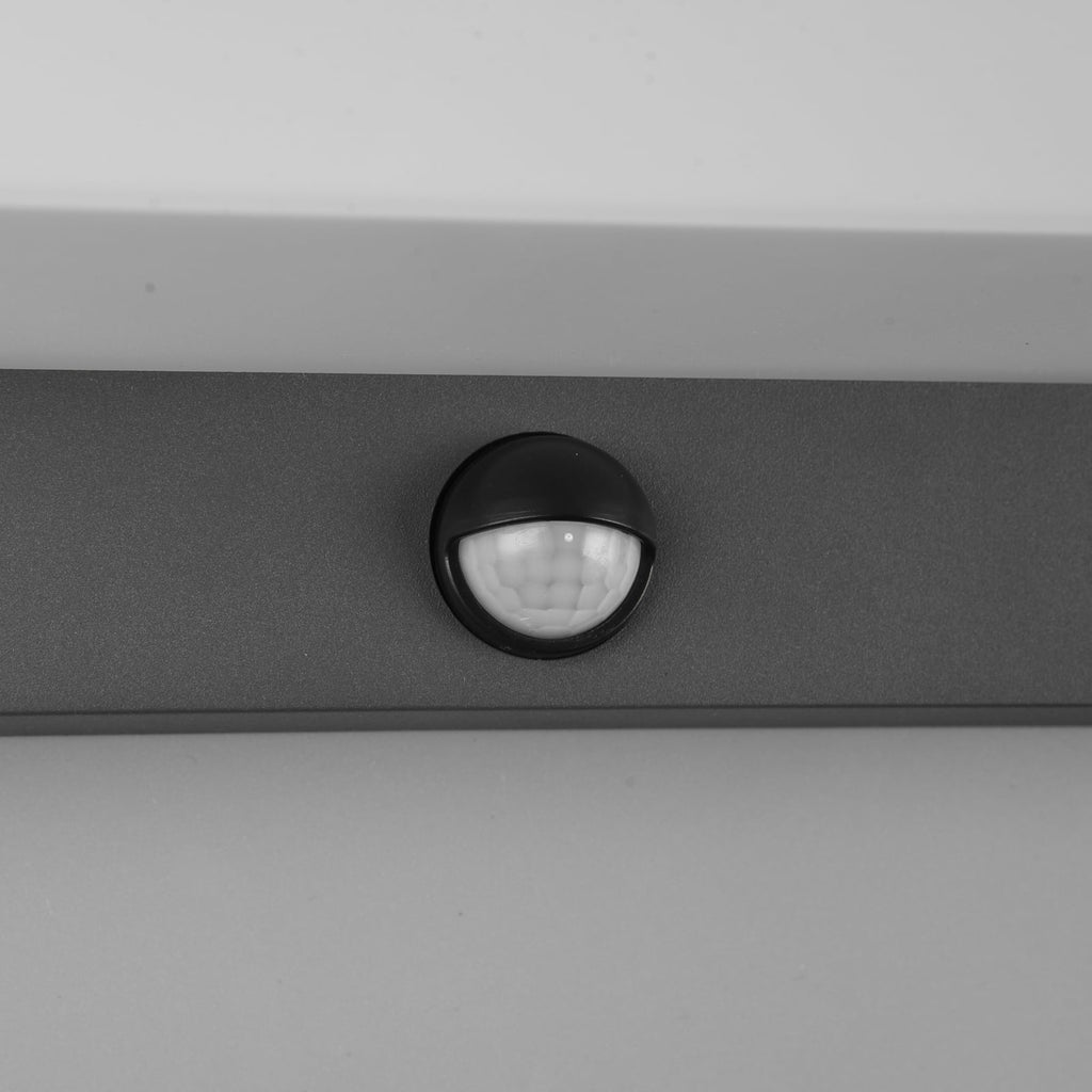 LED utevegglampe Nestos med bevegelsessensor antrasitt IP54 lys