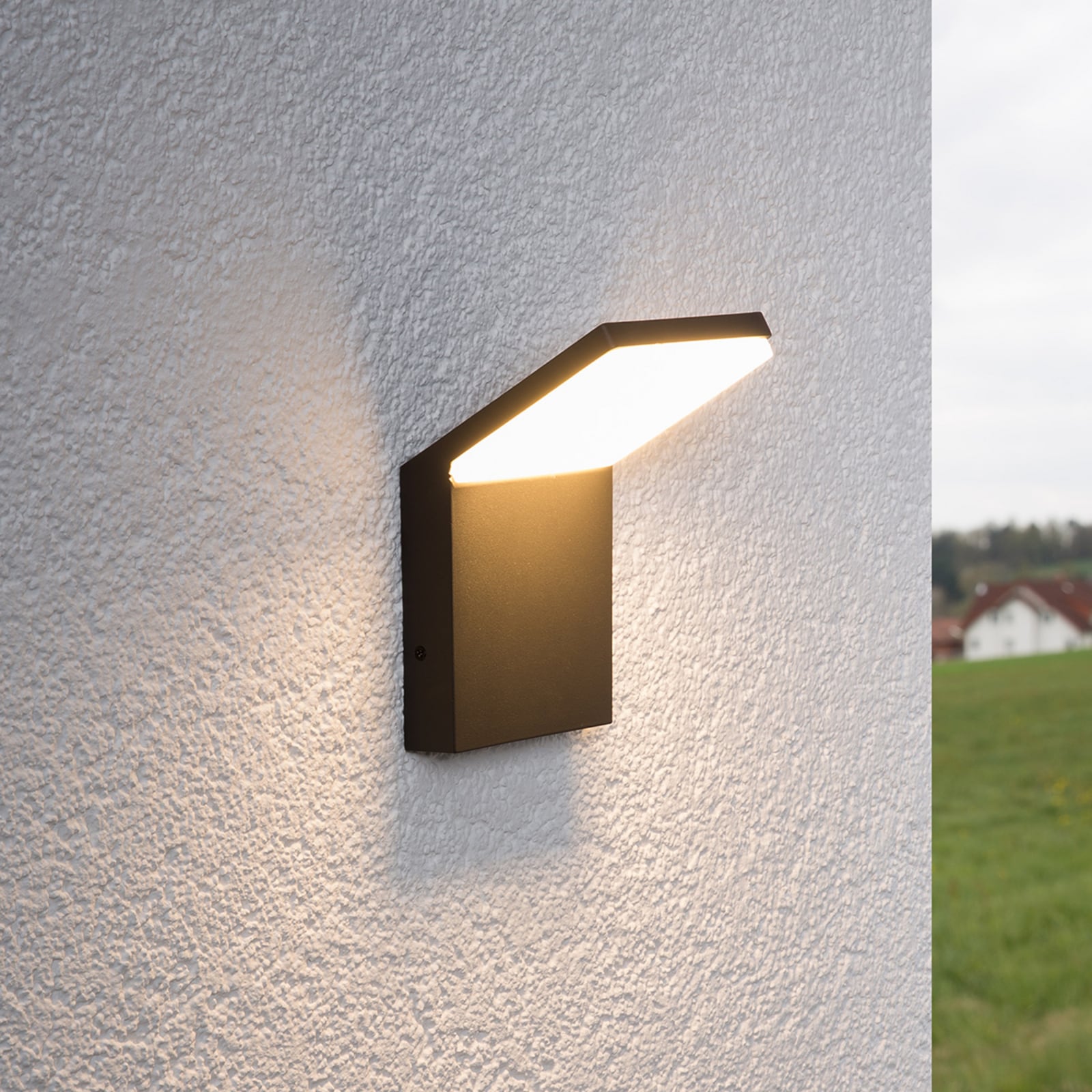 LED utevegglampe Nevio antrasitt aluminium forfra