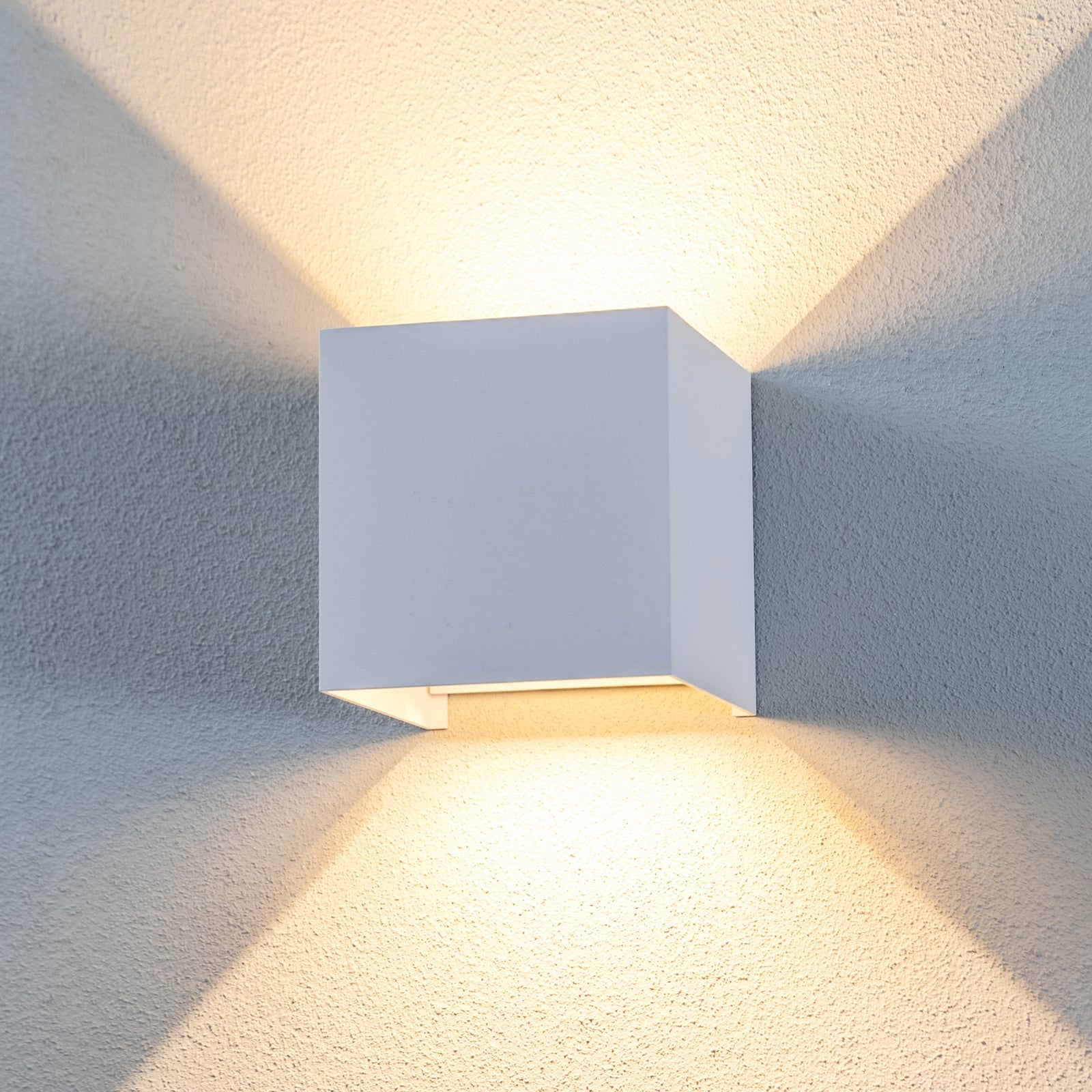 LED utevegglampe Nivar firkantet hvit forfra