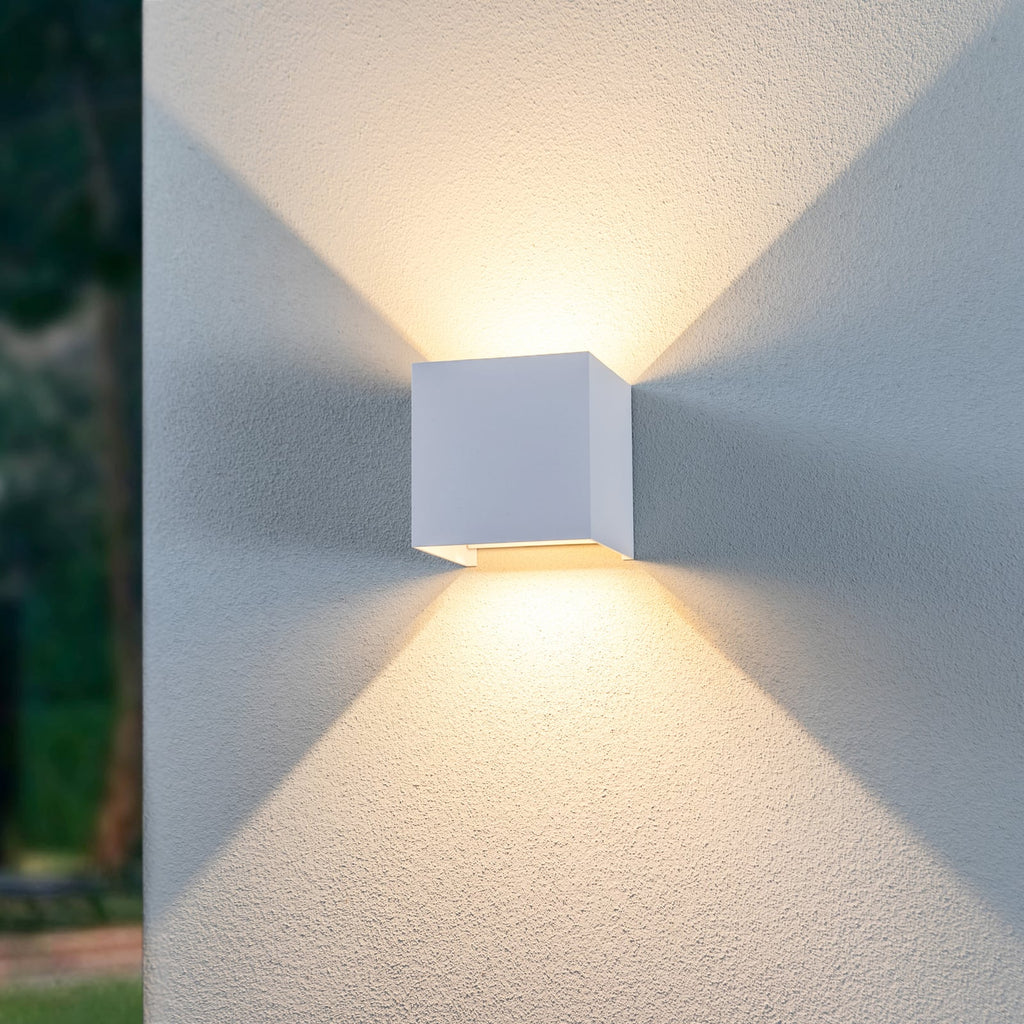 LED utevegglampe Nivar firkantet hvit bakside