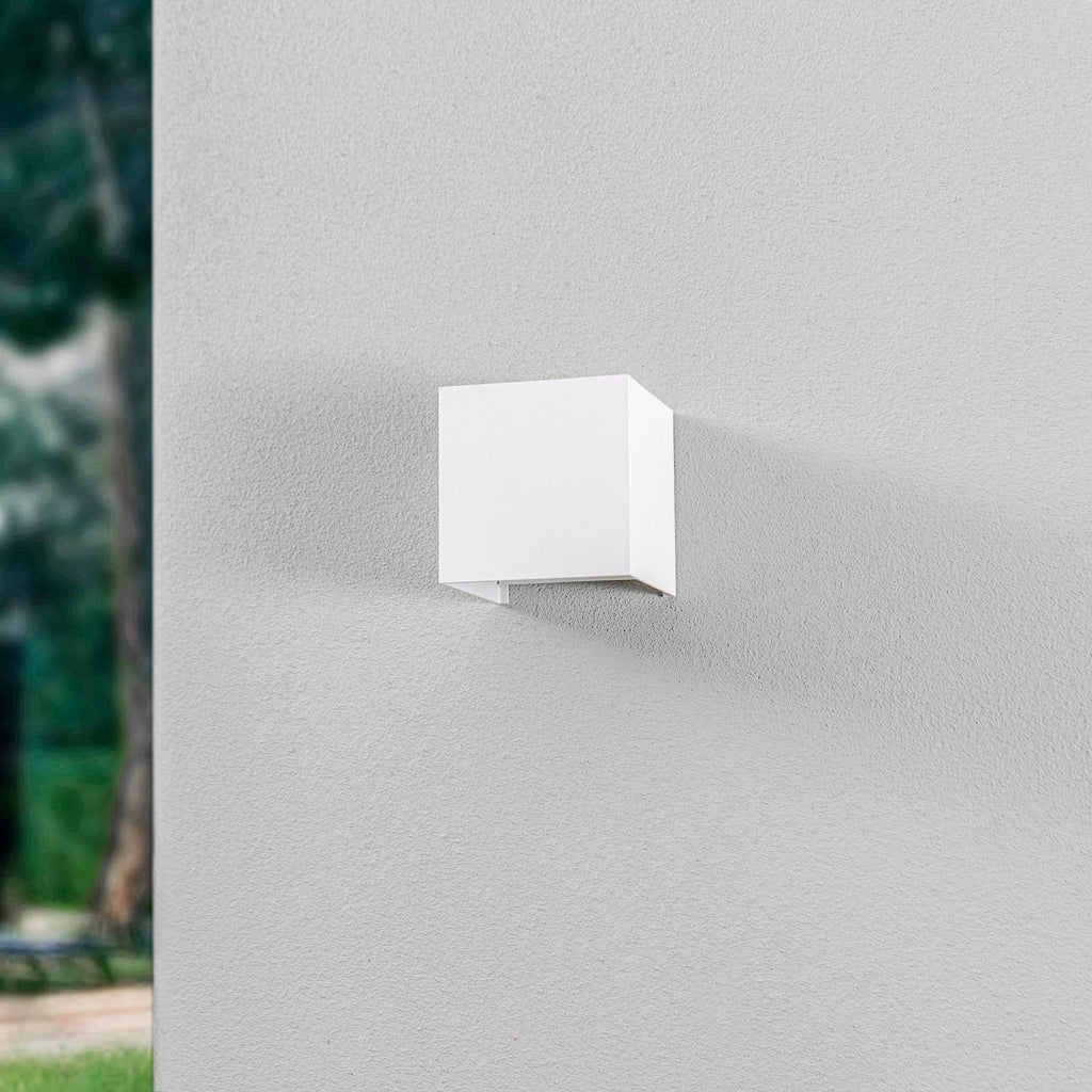 Detalj av LED utevegglampe Nivar firkantet hvit