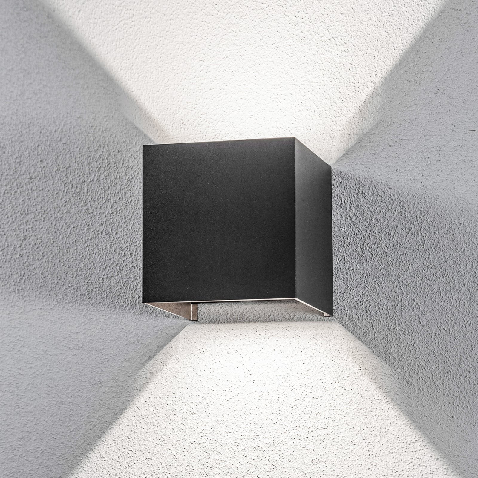 LED utevegglampe Nivar firkantet svart forfra